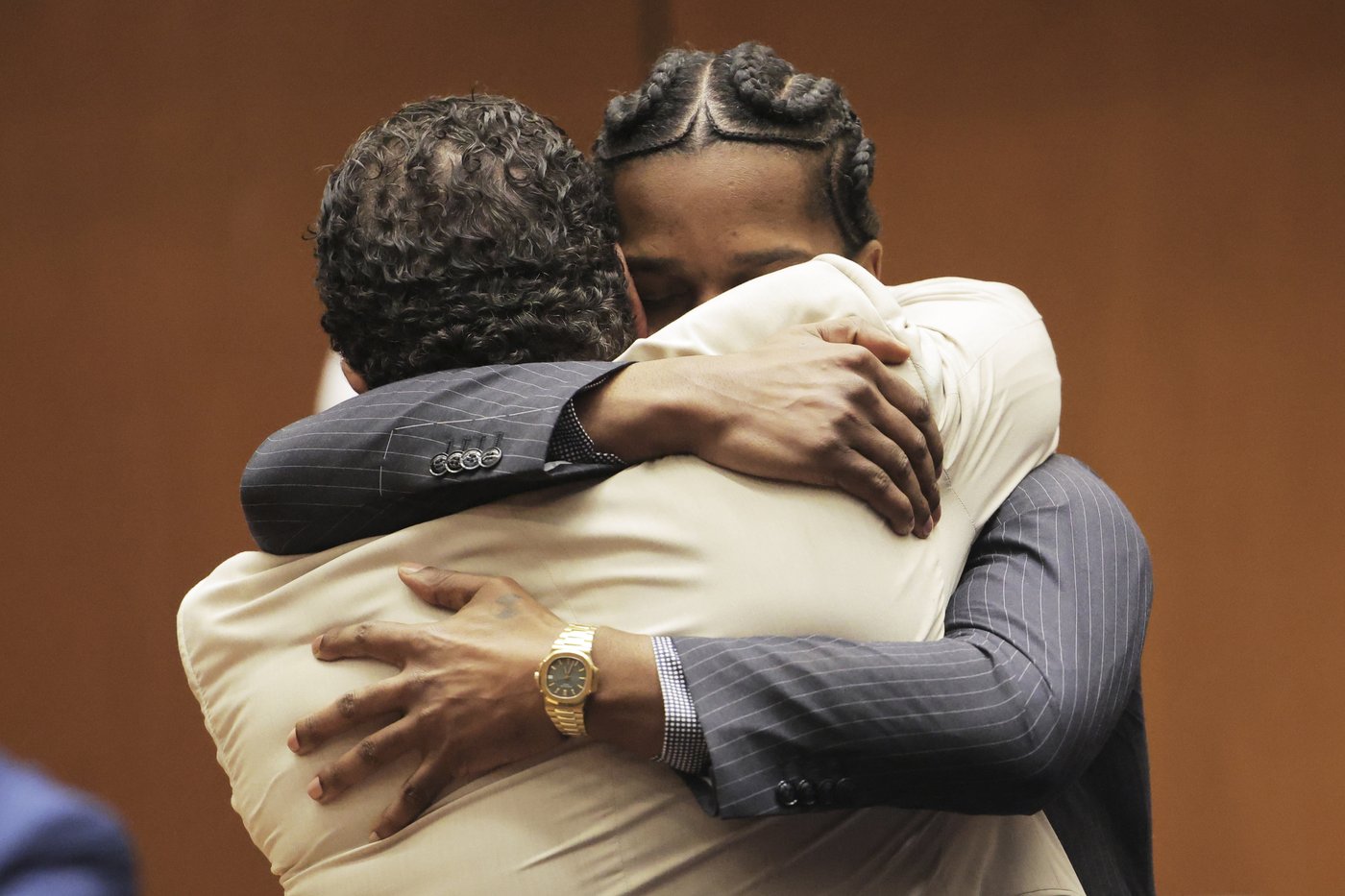 A$AP Rocky dives into Rihanna's arms as not guilty verdict is read at felony assault trial | iNFOnews.ca A$AP Rocky dives into Rihanna's arms as not guilty verdict is read at felony assault trial | iNFOnews.ca