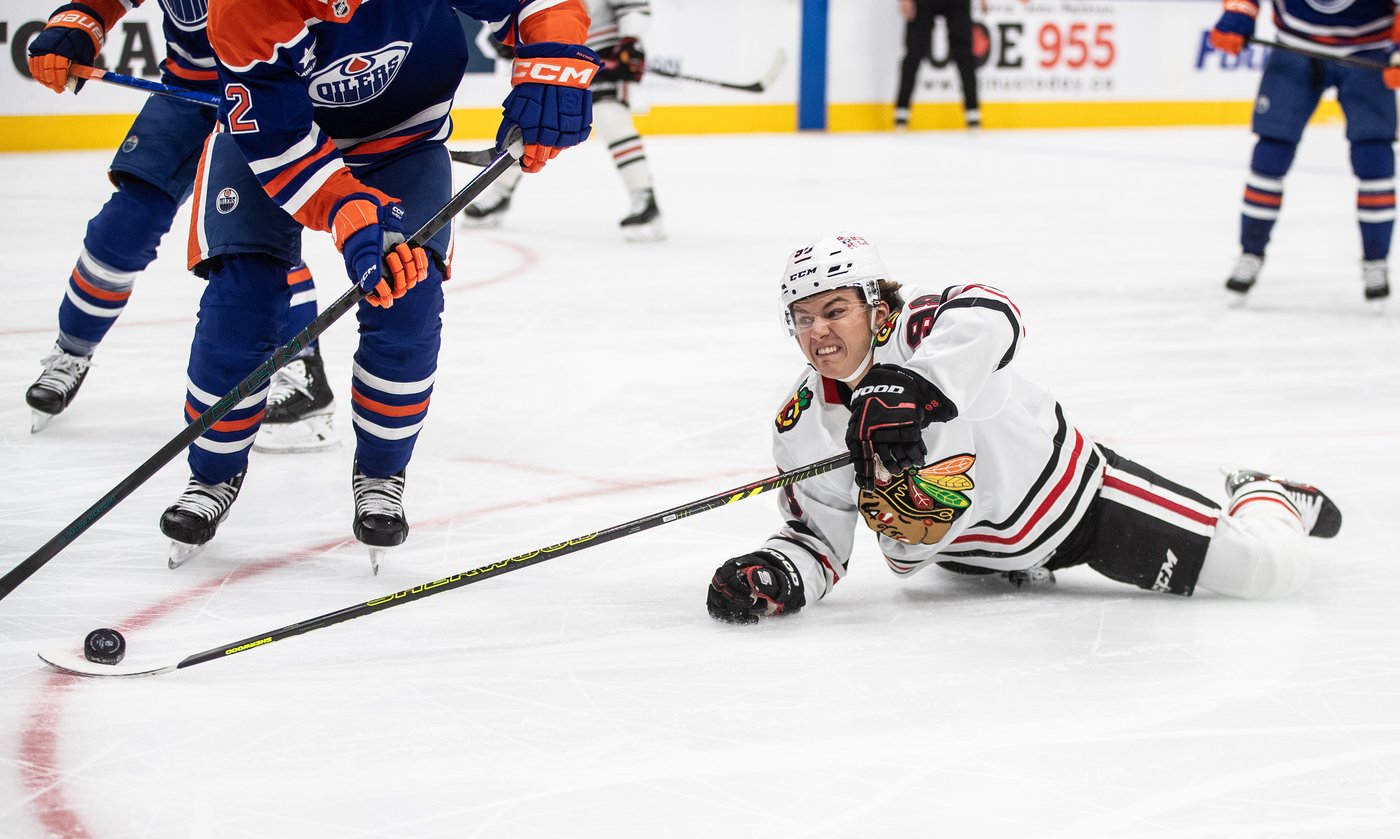 Teravainen nets four points as Blackhawks beat winless Oilers 5-2 | iNFOnews.ca Teravainen nets four points as Blackhawks beat winless Oilers 5-2 | iNFOnews.ca