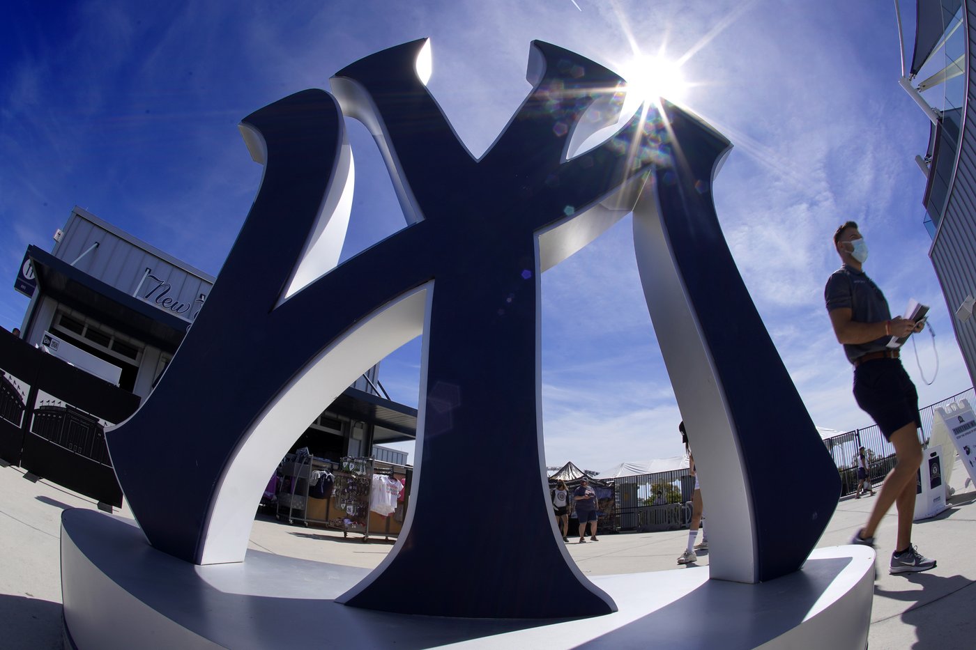 Yankees public address announcer Paul Olden to miss weekend series, ending a run of 1,339 games | iNFOnews.ca