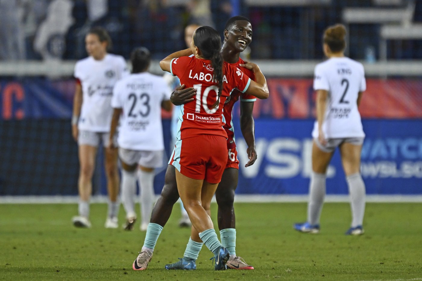 Temwa Chawinga breaks NWSL scoring record to help KC Current take down Bay FC | iNFOnews.ca