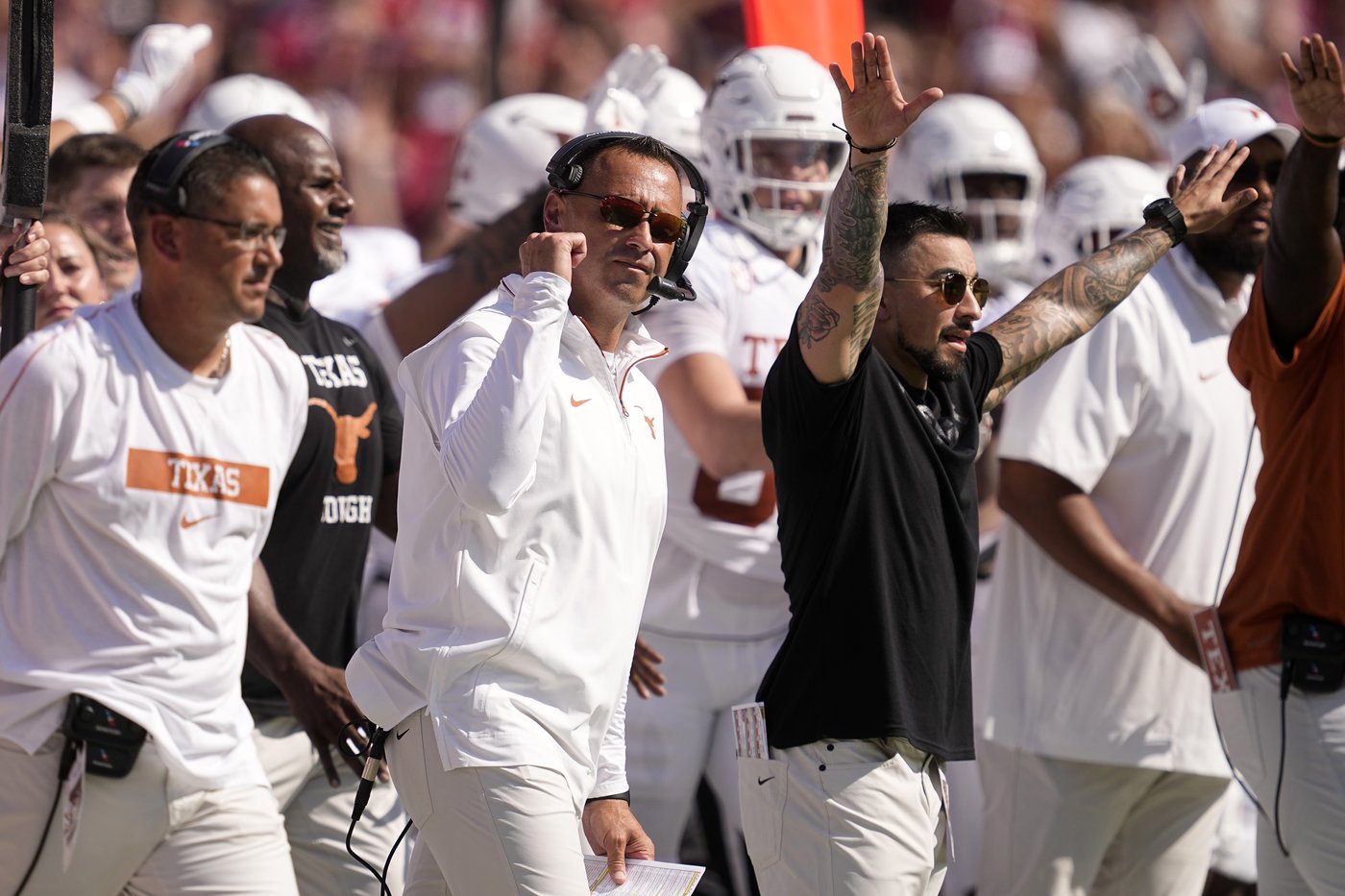 No. 1 Texas gets biggest SEC test yet vs. No. 5 Georgia, the team that started season on top | iNFOnews.ca No. 1 Texas gets biggest SEC test yet vs. No. 5 Georgia, the team that started season on top | iNFOnews.ca