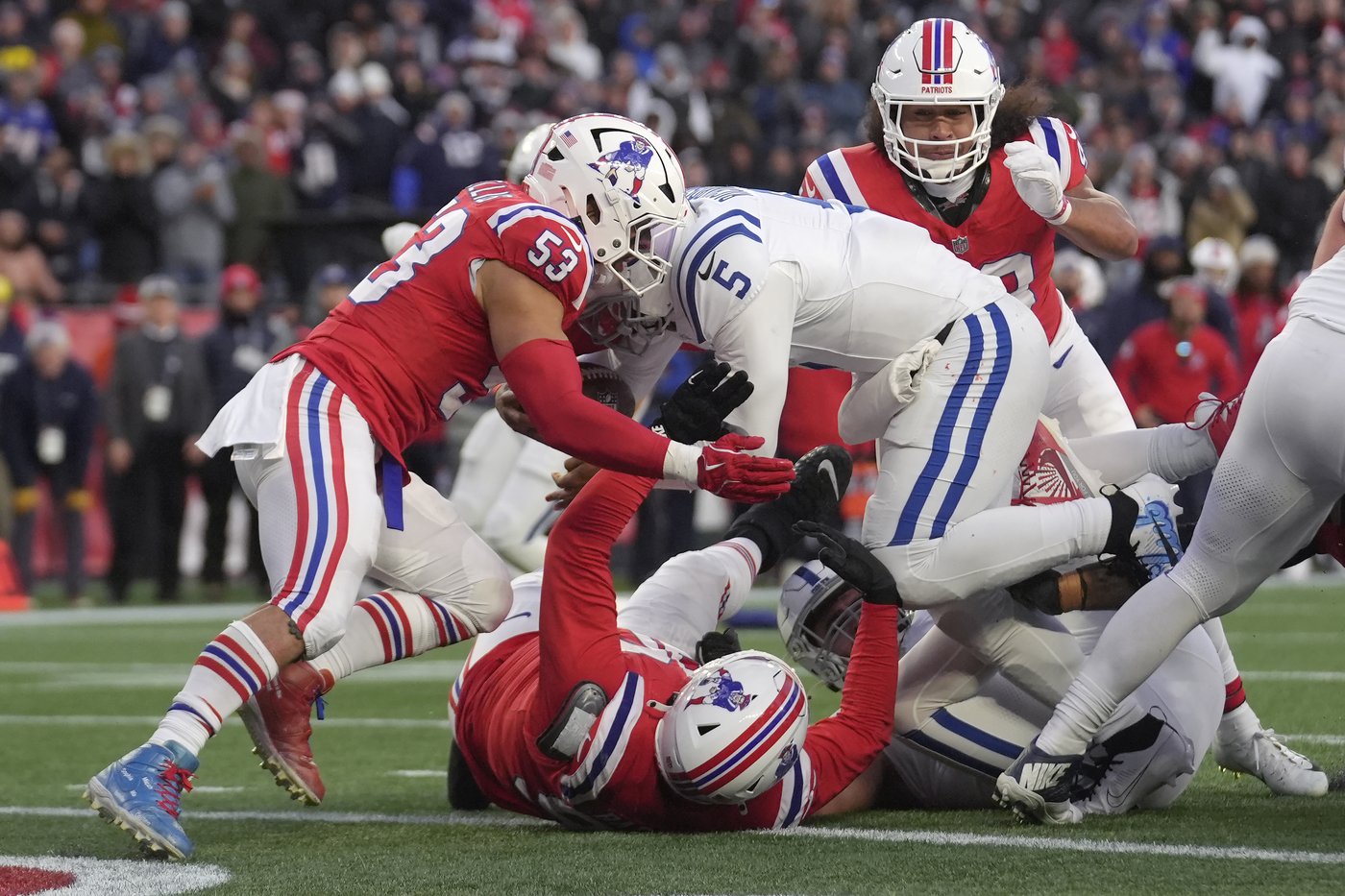 Richardson throws for TD and runs for 2 with 12 seconds left as Colts beat Patriots 25-24 | iNFOnews.ca Richardson throws for TD and runs for 2 with 12 seconds left as Colts beat Patriots 25-24 | iNFOnews.ca