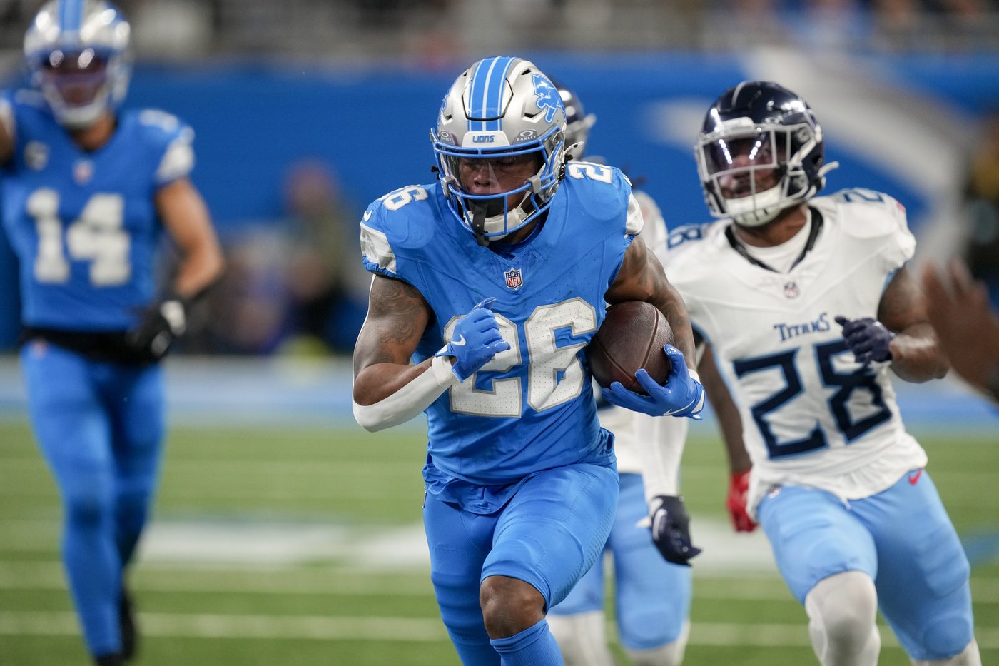 Jared Goff throws for 3 TDs and Lions win 5th straight, dominating Titans 52-14 | iNFOnews.ca Jared Goff throws for 3 TDs and Lions win 5th straight, dominating Titans 52-14 | iNFOnews.ca