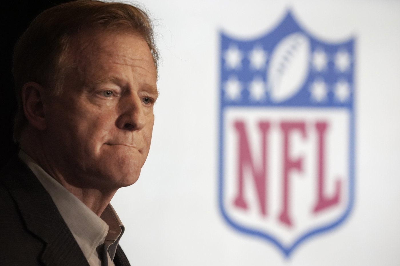 Rape allegation against Jay-Z won’t impact NFL's relationship with music mogul, Goodell says | iNFOnews.ca Rape allegation against Jay-Z won’t impact NFL's relationship with music mogul, Goodell says | iNFOnews.ca