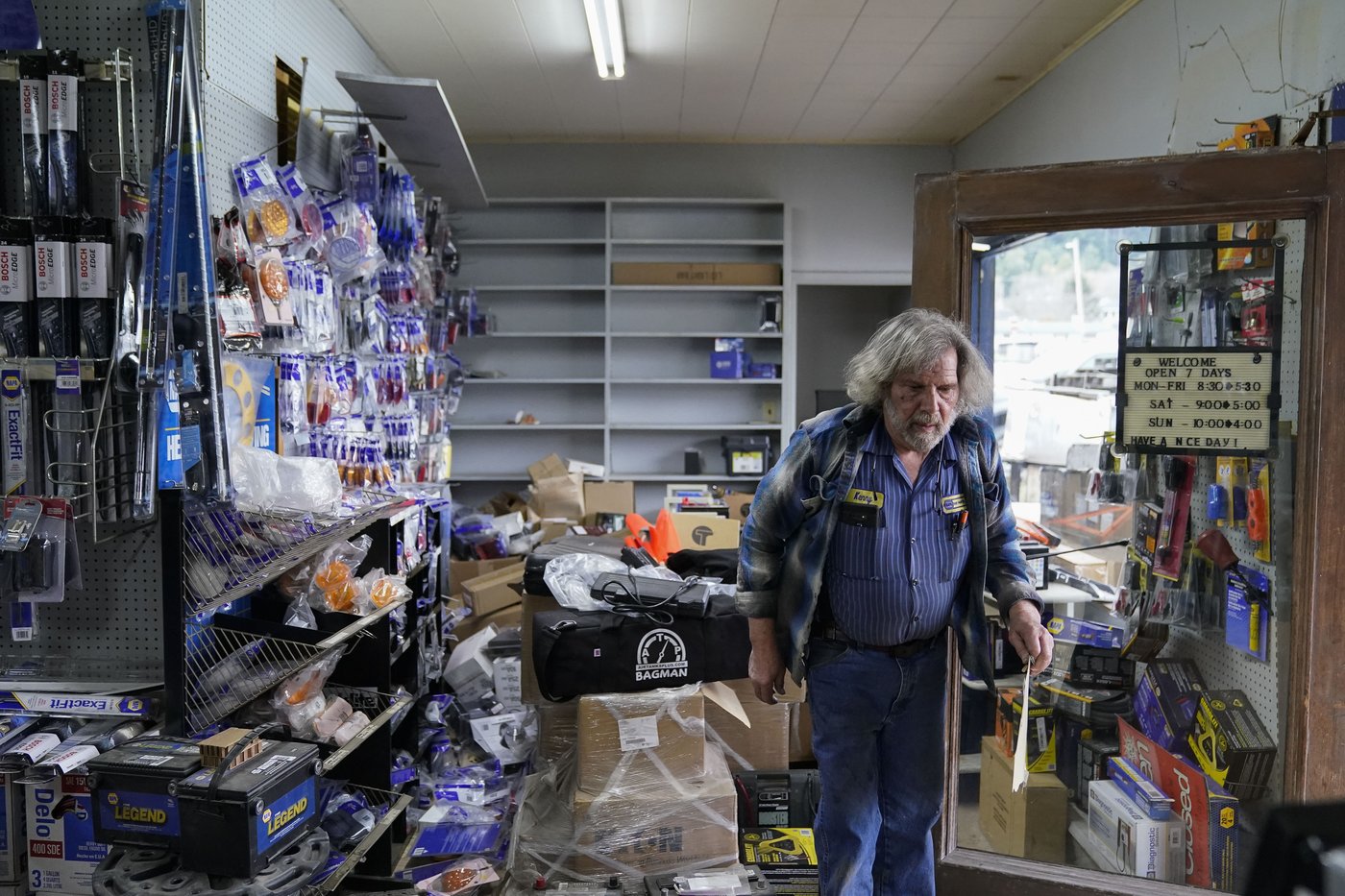 In California's 'earthquake country,' a 7.0 temblor prompts confusion and a tsunami warning | iNFOnews.ca