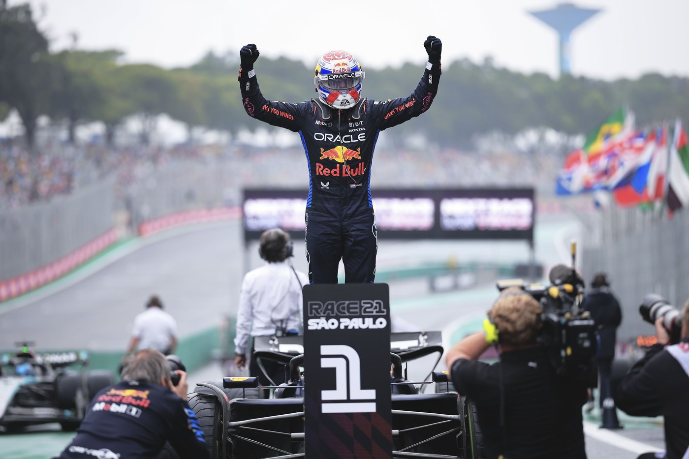 F1 drivers criticize FIA and ask to be treated like adults over fines for swearing | iNFOnews.ca F1 drivers criticize FIA and ask to be treated like adults over fines for swearing | iNFOnews.ca