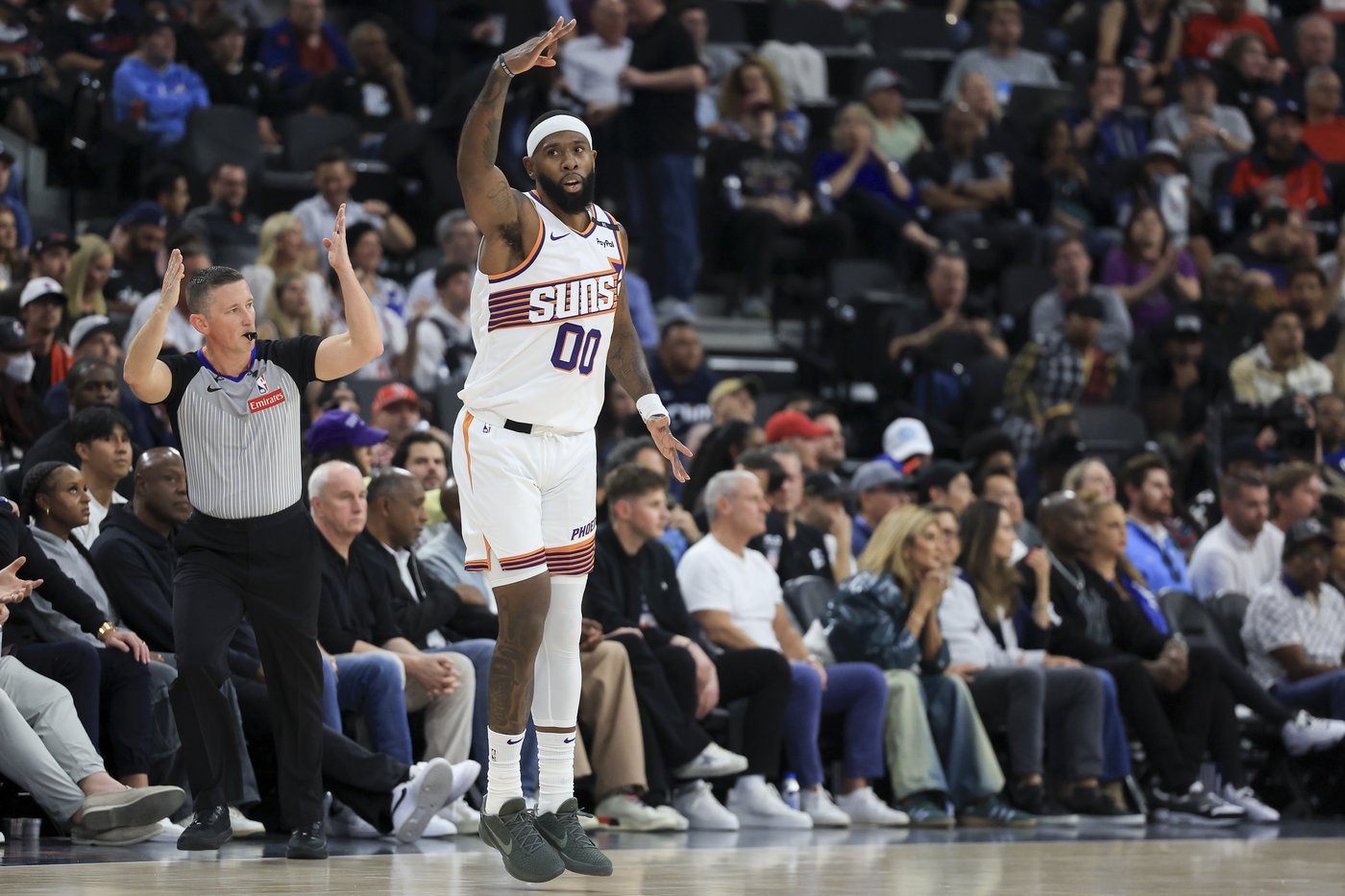 Durant, Beal lead Suns to 116-113 OT victory over Clippers, spoiling LA's Intuit Dome opener | iNFOnews.ca