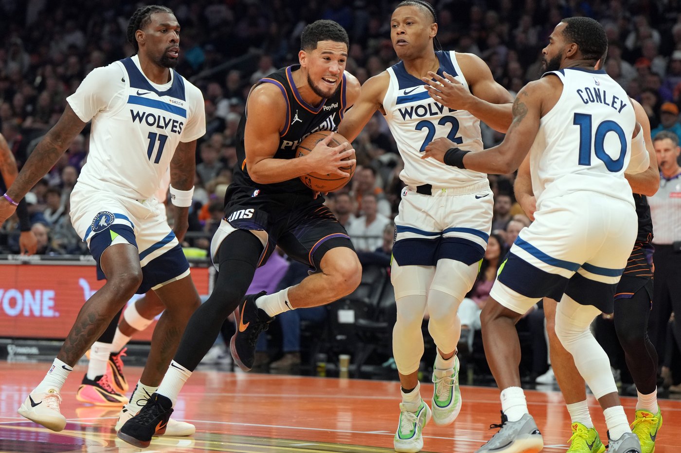 Gillespie's late jumper lifts Suns over Timberwolves 114-113 | iNFOnews.ca Gillespie's late jumper lifts Suns over Timberwolves 114-113 | iNFOnews.ca