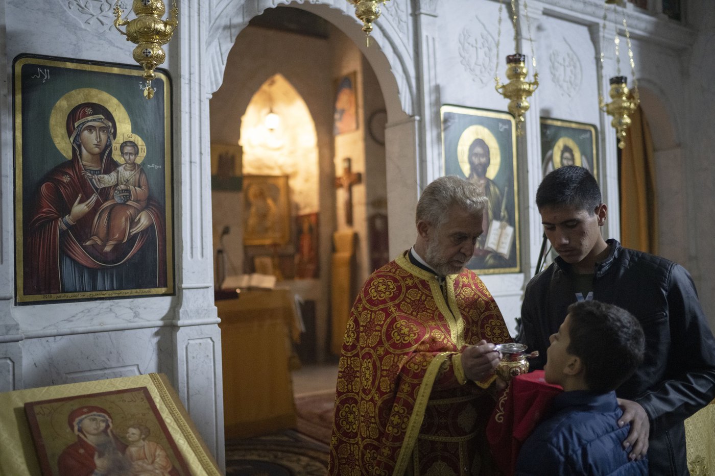 Cities worldwide hold subdued Christmas Eve celebrations amid conflicts | iNFOnews.ca Cities worldwide hold subdued Christmas Eve celebrations amid conflicts | iNFOnews.ca