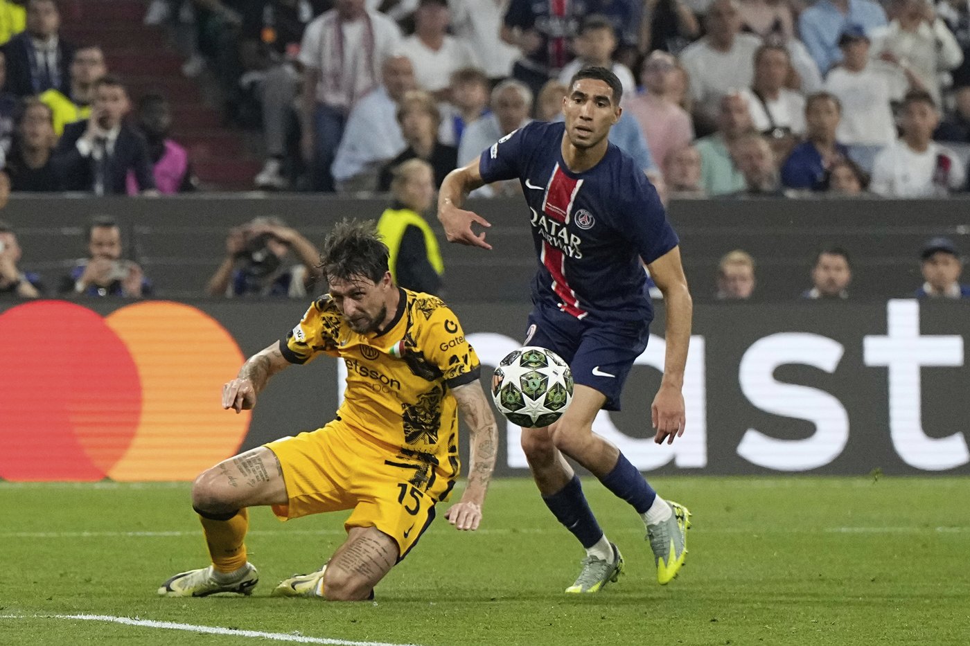 Key defender Acerbi turns down Italy call-up ahead of World Cup qualifier vs. Haaland's Norway | iNFOnews.ca