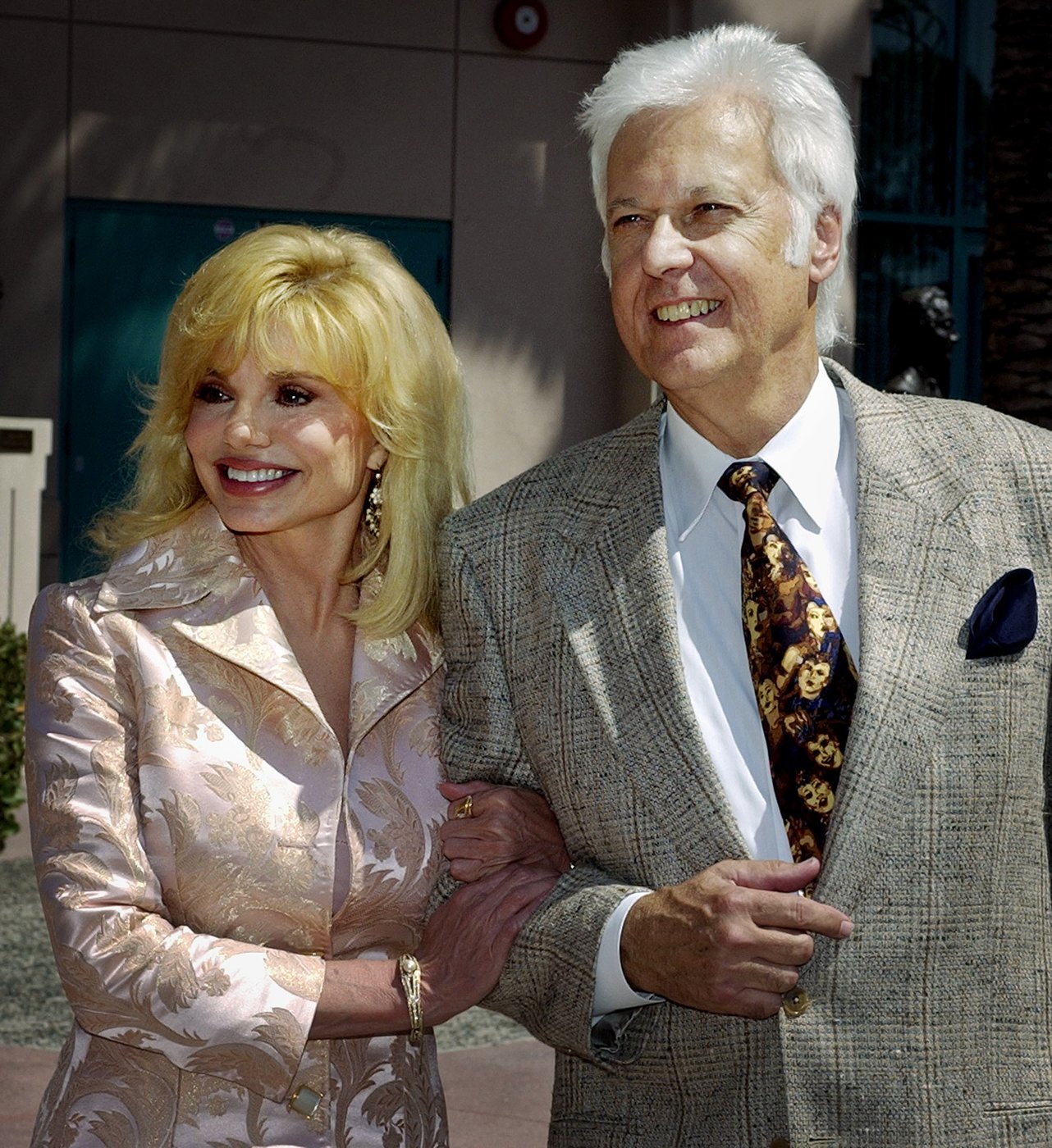 Grammy-winning crooner Jack Jones, known for singing 'The Love Boat' theme song, dies at 86 | iNFOnews.ca
