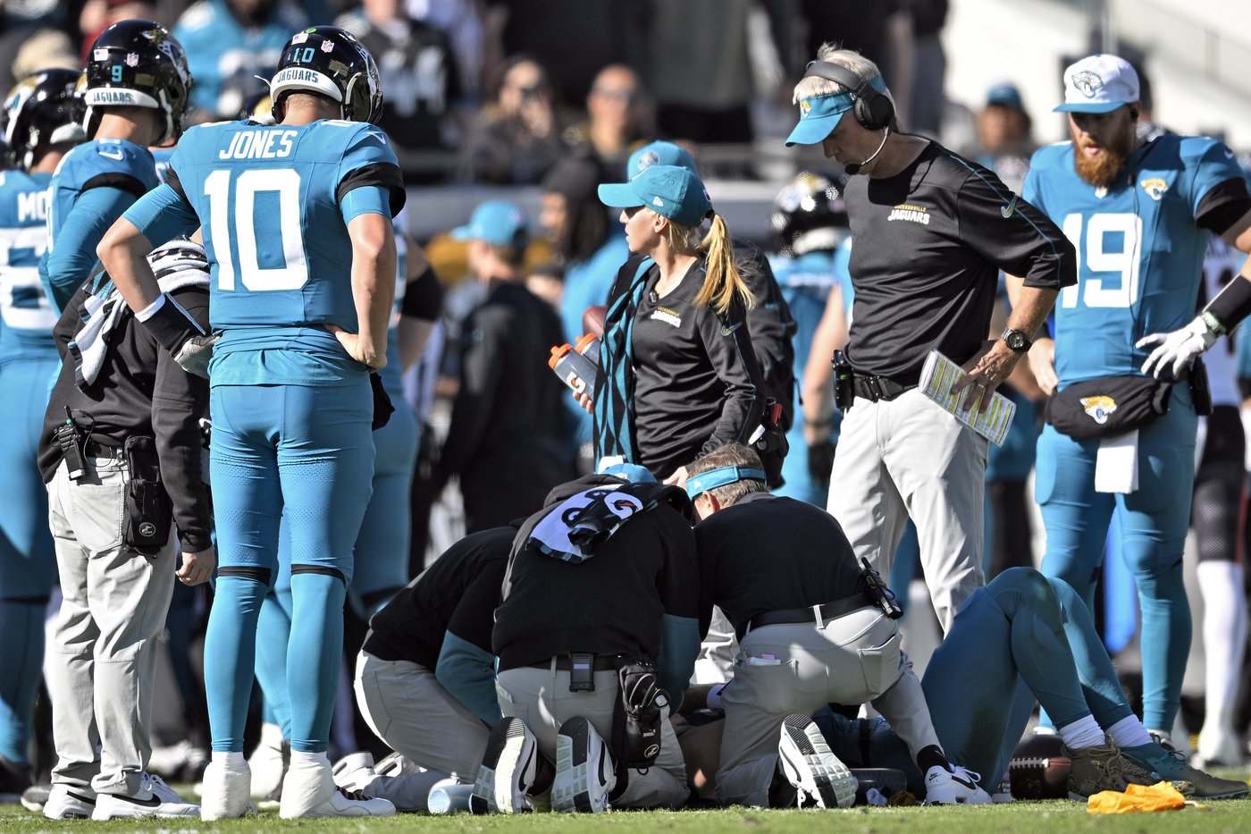 Violent hit on Jaguars QB Trevor Lawrence 'has no business being in our league,' coach says | iNFOnews.ca