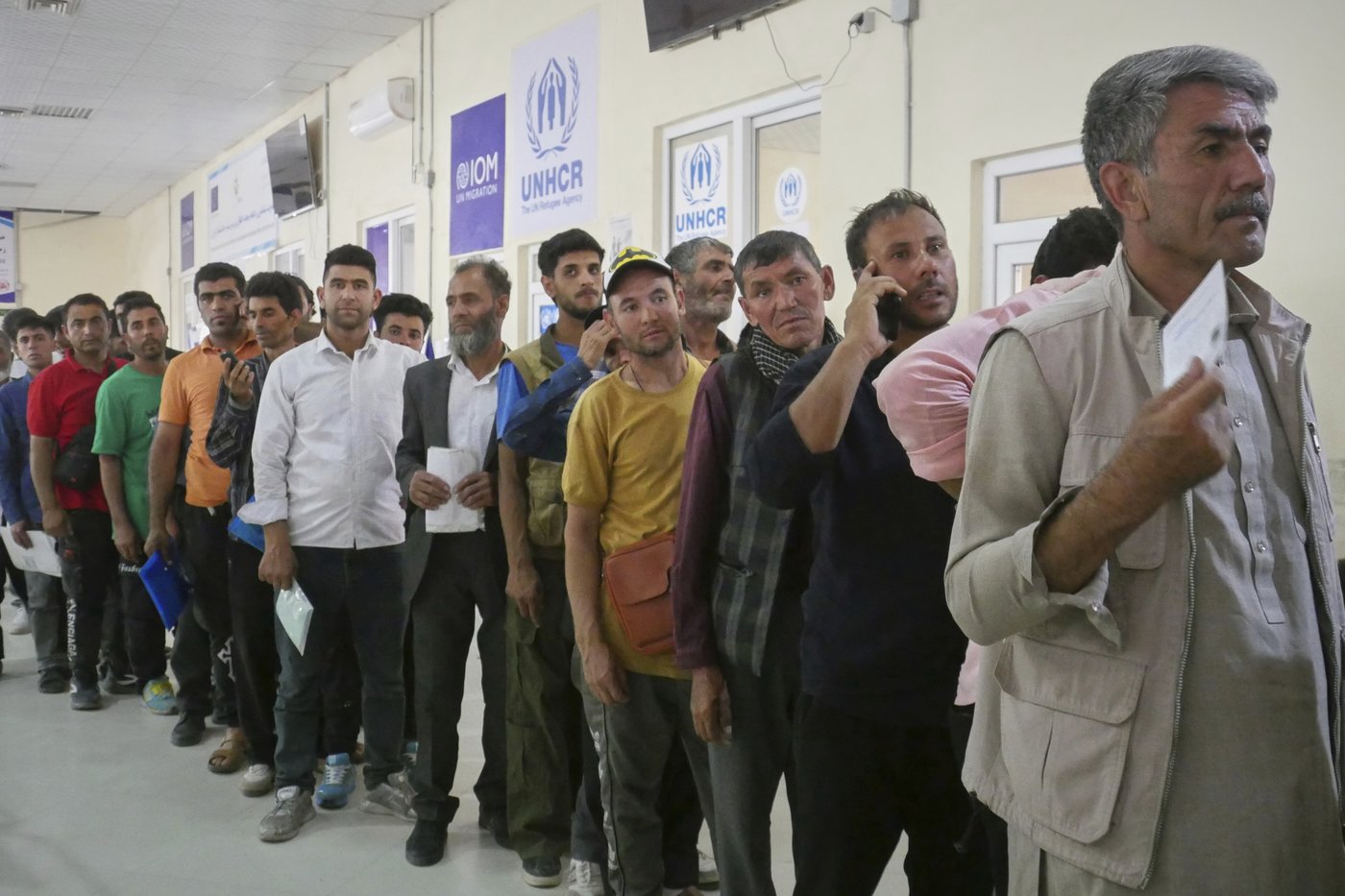 Thousands of Afghans in the US face deportation after court refuses to extend their protected status | iNFOnews.ca