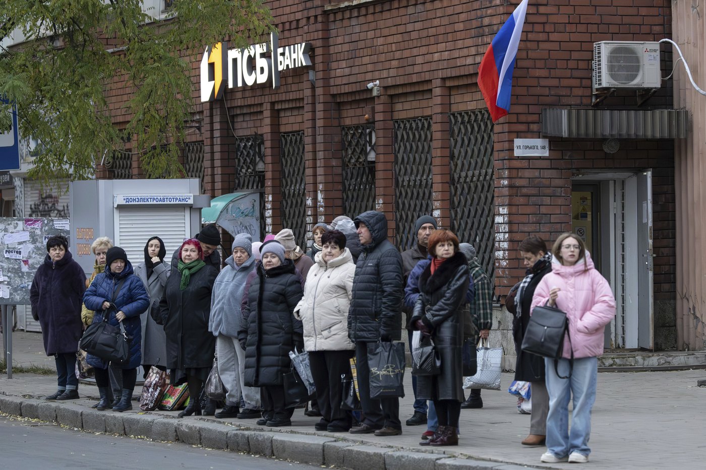 1,000 days of war in Ukraine, distilled in a single 24-hour span of violence and resilience | iNFOnews.ca 1,000 days of war in Ukraine, distilled in a single 24-hour span of violence and resilience | iNFOnews.ca