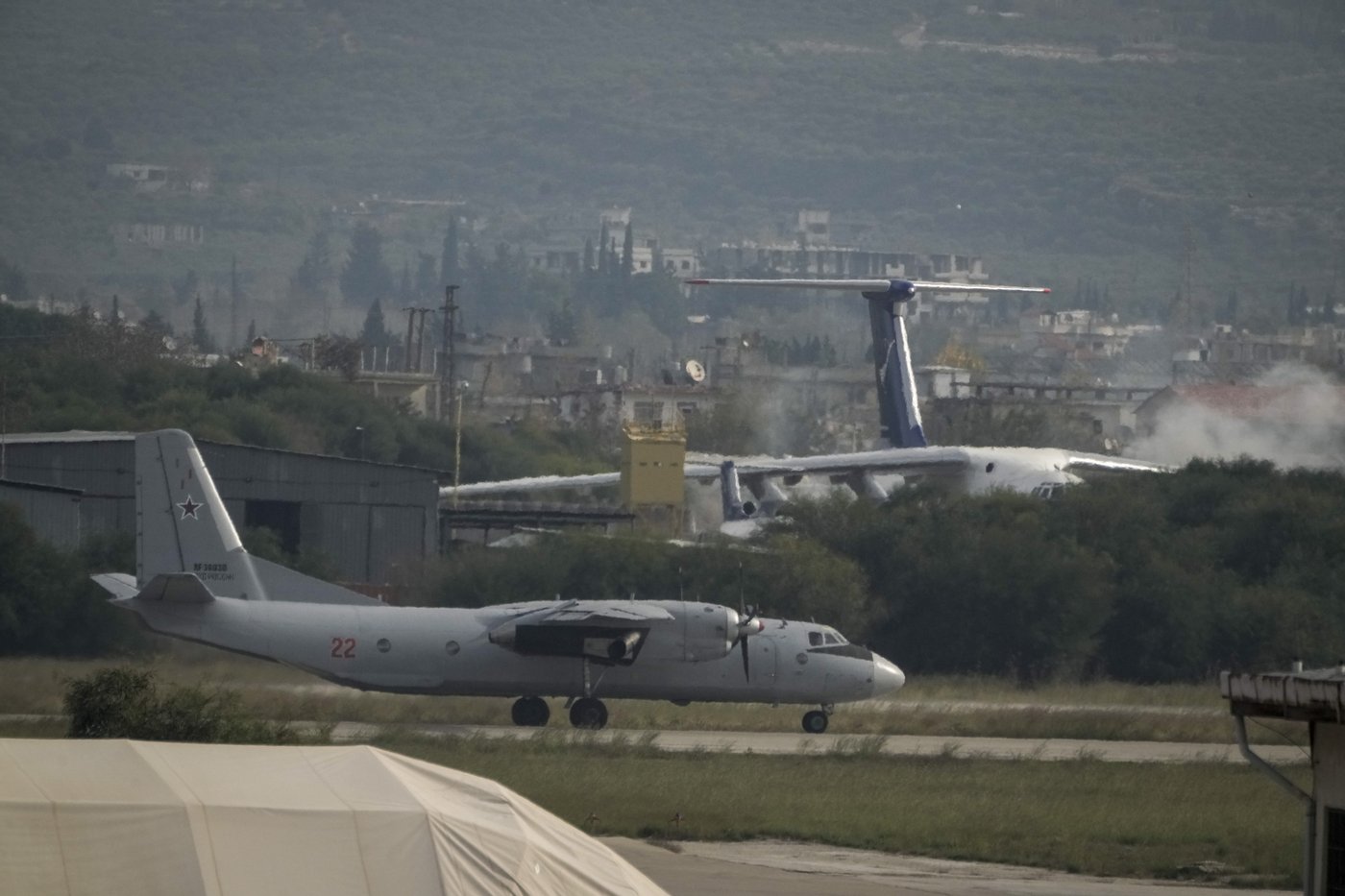 Russian presence in Syria remains. But it's unclear for how long | iNFOnews.ca