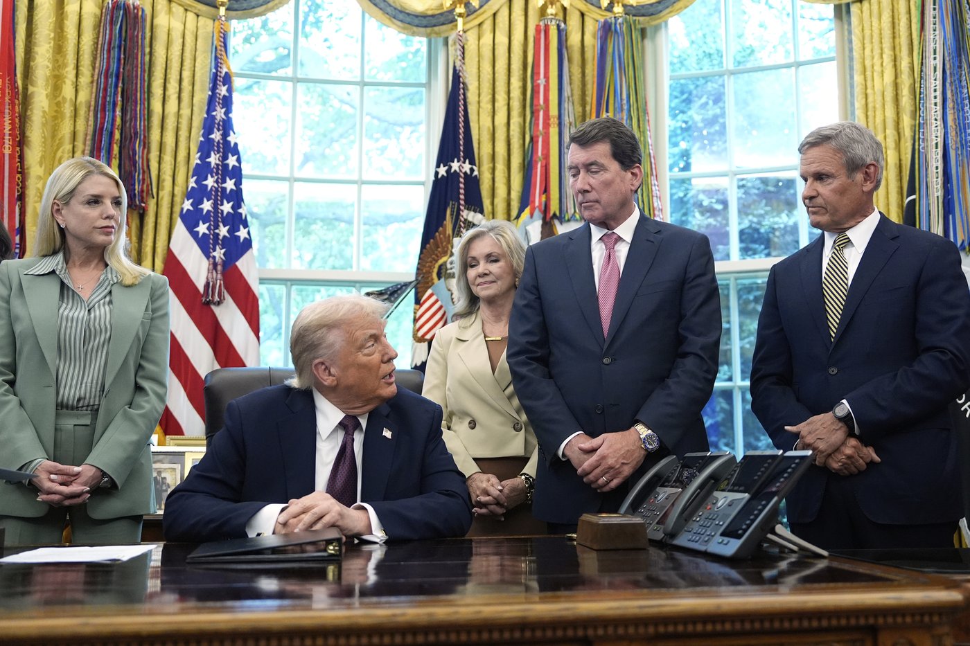 Trump deploys National Guard to Memphis, calling it a 'replica' of his crackdown on Washington | iNFOnews.ca