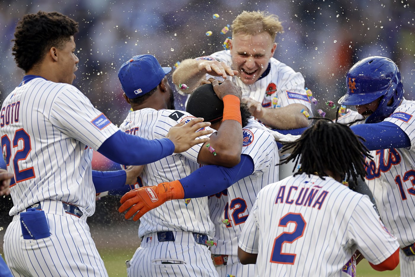 Mets rally past White Sox 2-1 on late sac flies by Soto and Lindor | iNFOnews.ca Mets rally past White Sox 2-1 on late sac flies by Soto and Lindor | iNFOnews.ca
