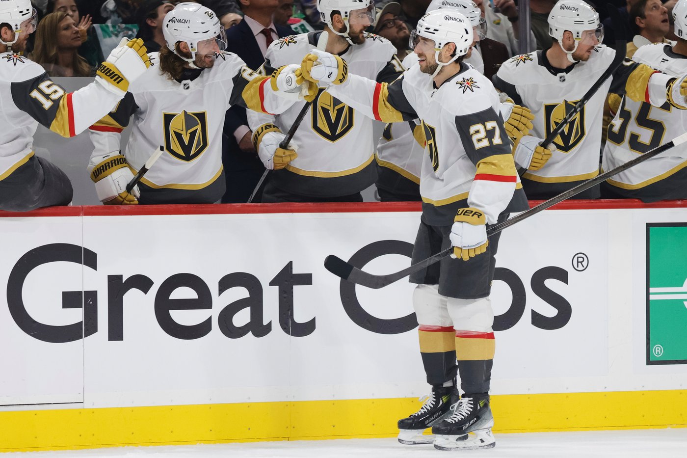 Oilers get a boost from Pickard, players returning from injury to reach second round against Vegas | iNFOnews.ca