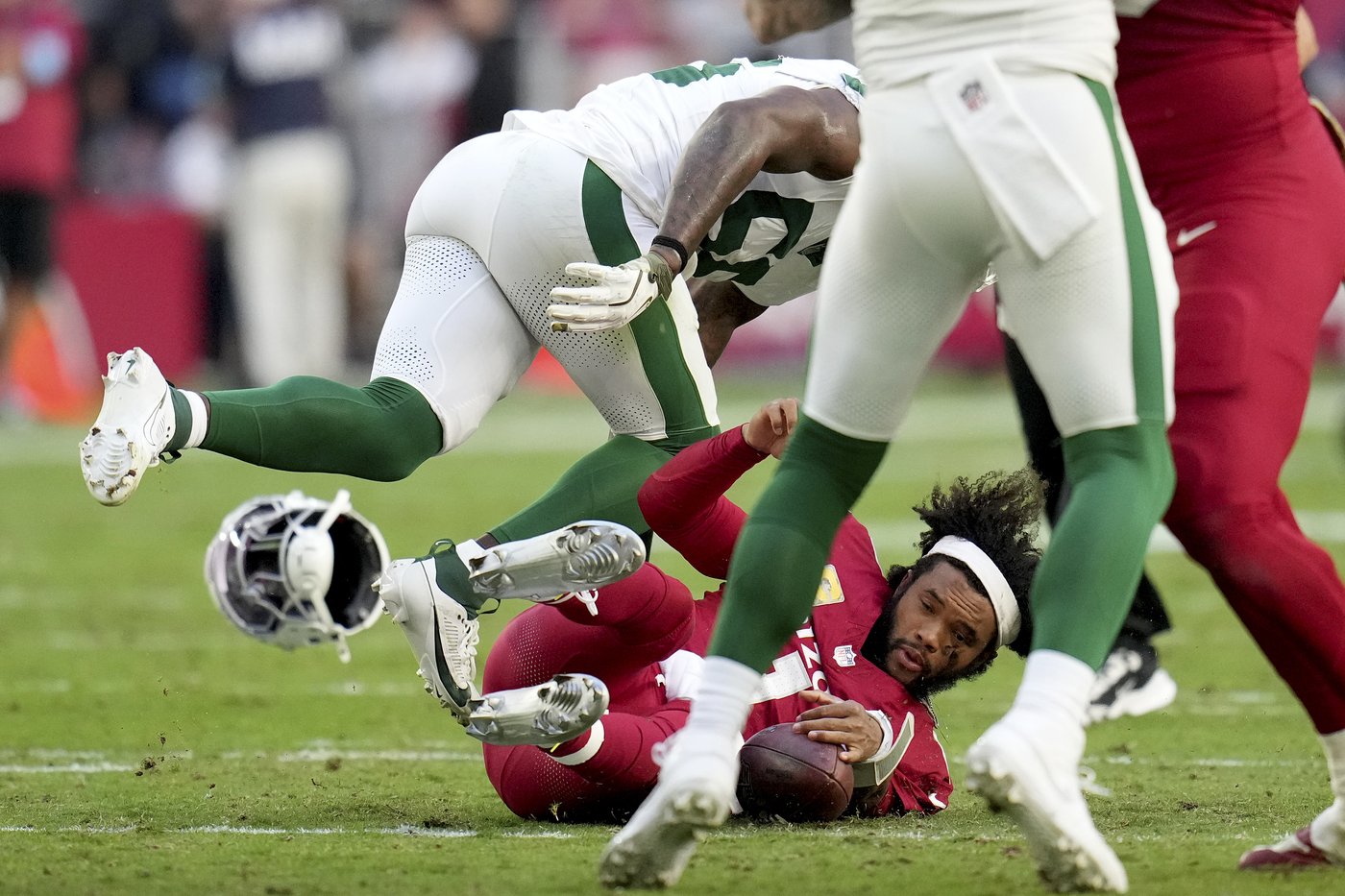 Brilliant performance by Kyler Murray leads Cardinals over Jets 31-6 for 4th straight victory | iNFOnews.ca
