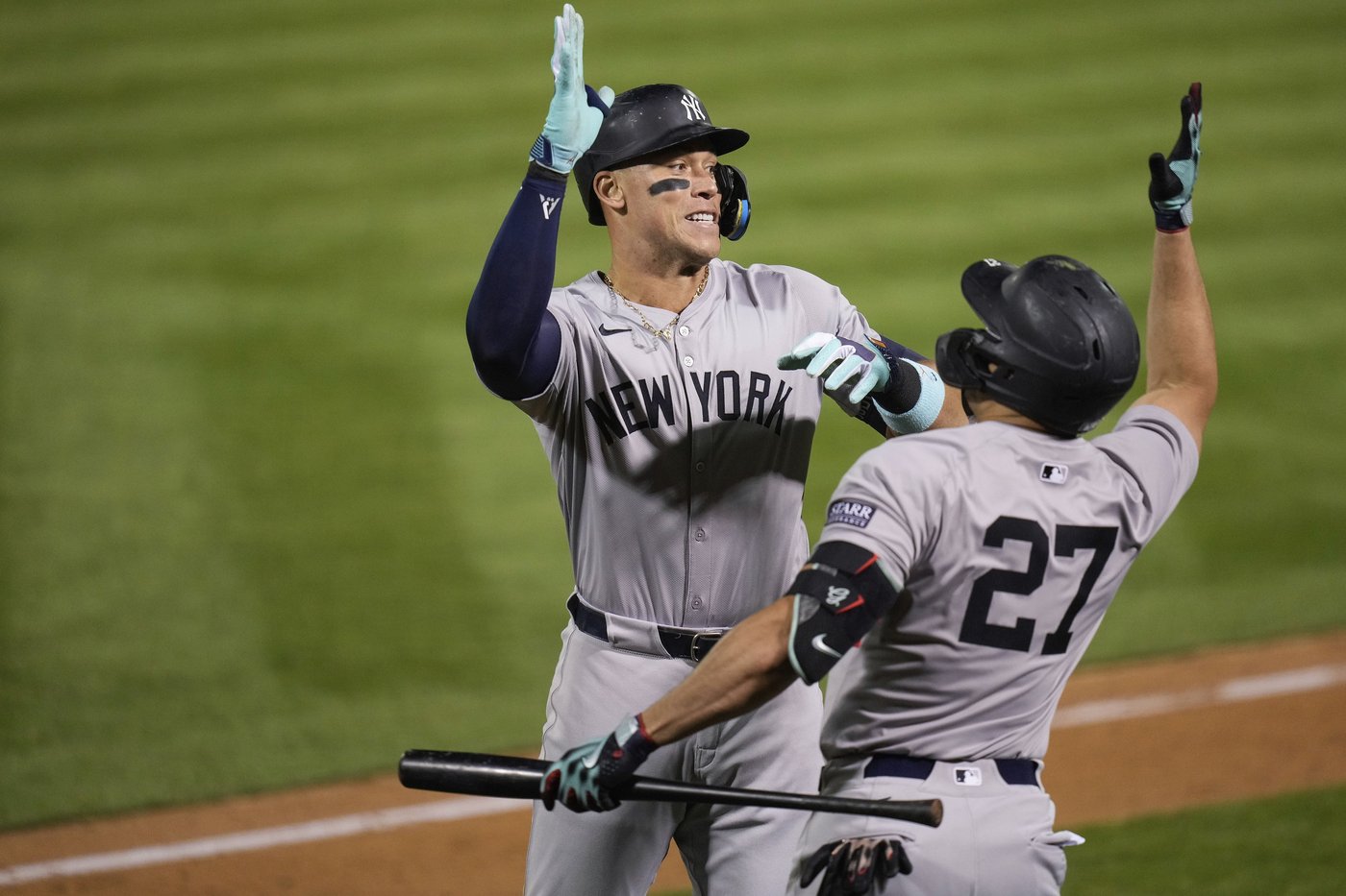 Judge hits major league-leading 54th homer, Stanton, Volpe also connect as Yankees pound A's 10-0 | iNFOnews.ca Judge hits major league-leading 54th homer, Stanton, Volpe also connect as Yankees pound A's 10-0 | iNFOnews.ca