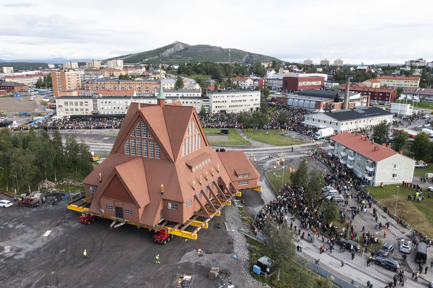 This Swedish church is being moved down the road before a mine swallows its town | iNFOnews.ca