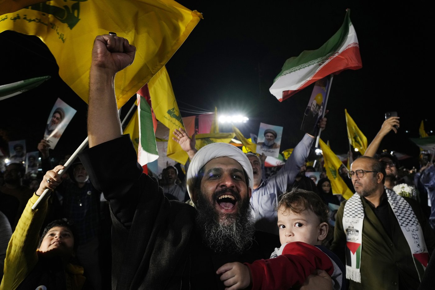 Iran fires at least 180 missiles into Israel as regionwide conflict grows | iNFOnews.ca Iran fires at least 180 missiles into Israel as regionwide conflict grows | iNFOnews.ca