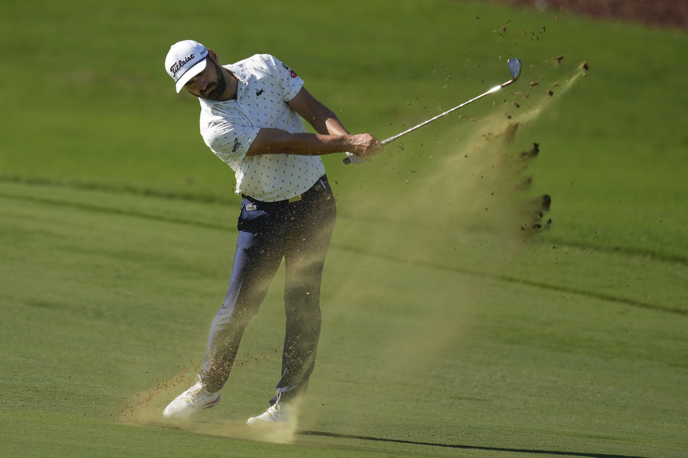 Rory McIlroy tied for lead in Dubai, hot-headed Tyrell Hatton fades | iNFOnews.ca Rory McIlroy tied for lead in Dubai, hot-headed Tyrell Hatton fades | iNFOnews.ca