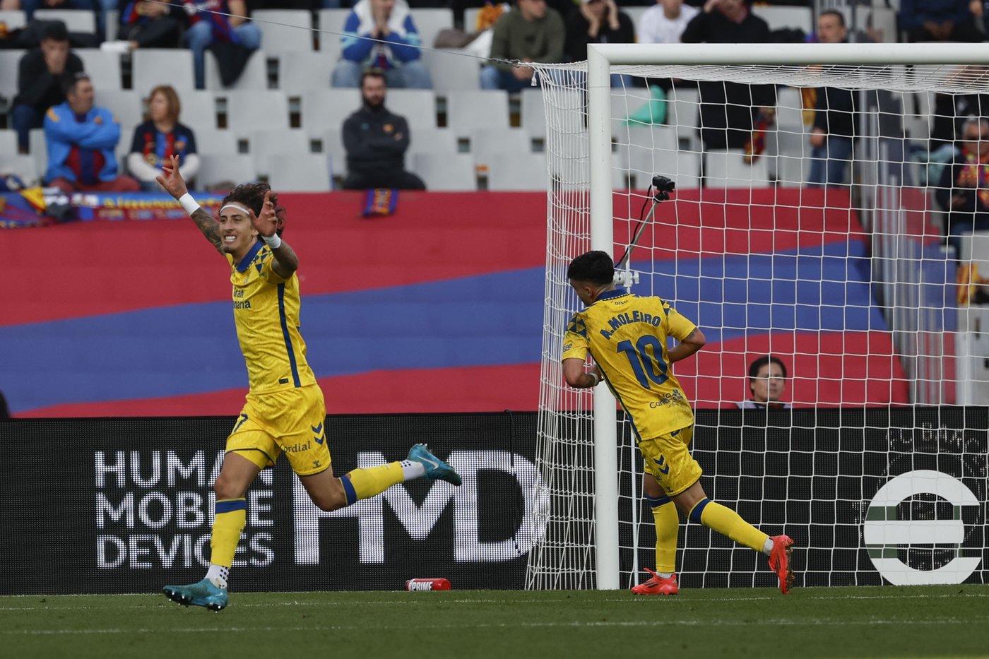 Barcelona loses at home for the first time this season | iNFOnews.ca