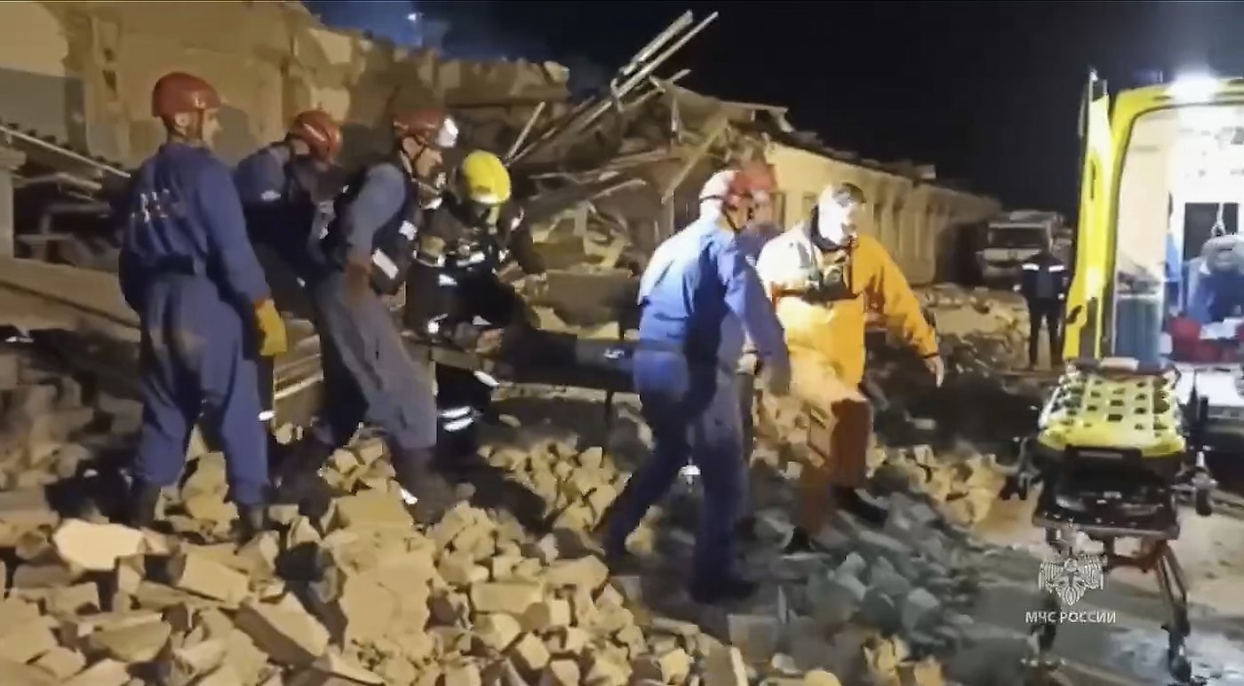 A fire at a Russian industrial plant kills 11 and injures 130 | iNFOnews.ca A fire at a Russian industrial plant kills 11 and injures 130 | iNFOnews.ca