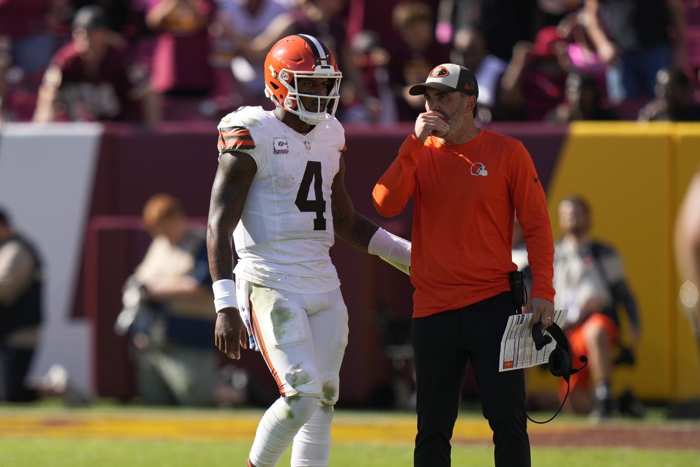 Deshaun Watson under siege as QB's dismal play leads to criticism, calls for benching | iNFOnews.ca Deshaun Watson under siege as QB's dismal play leads to criticism, calls for benching | iNFOnews.ca