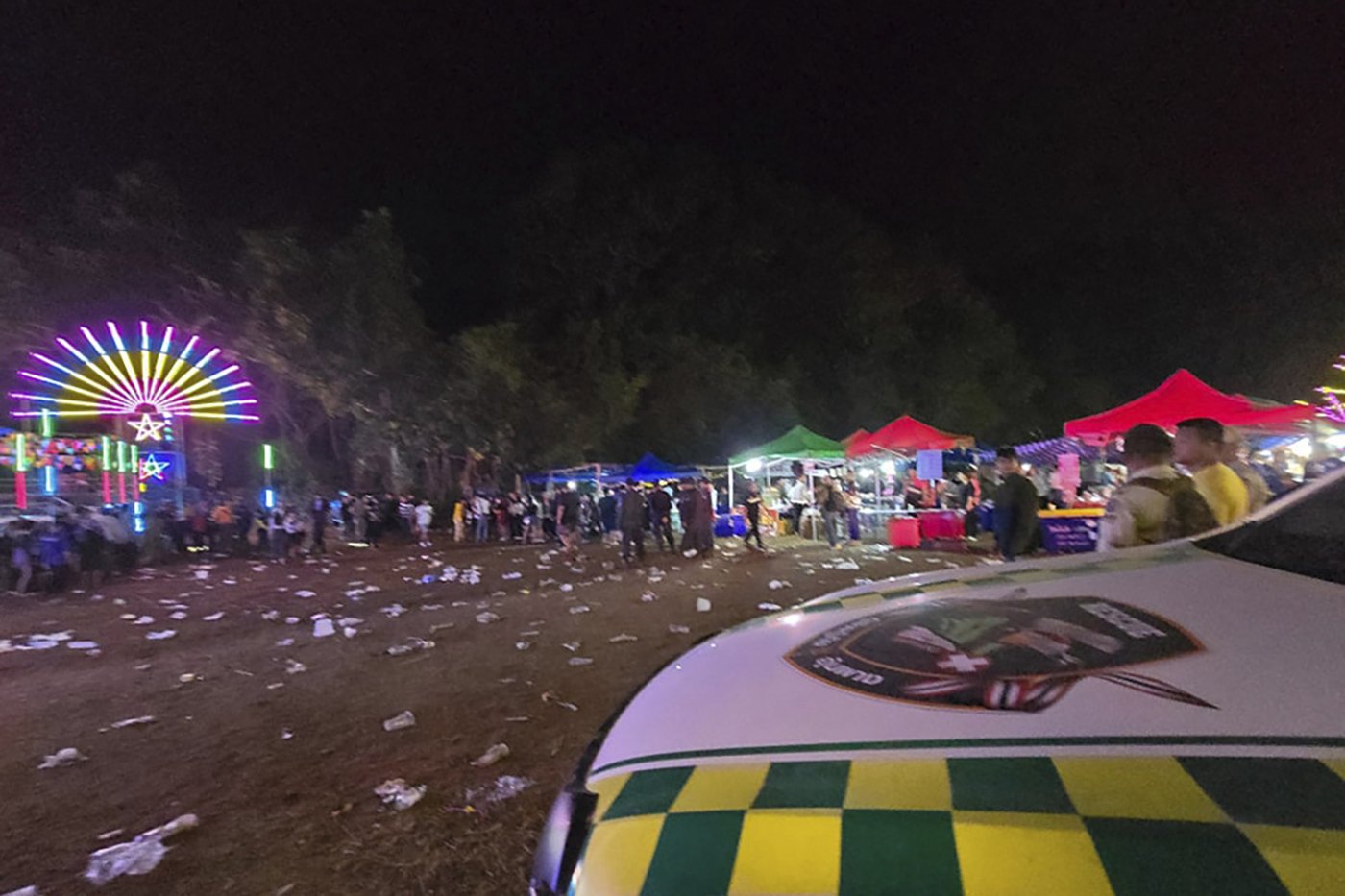 Thai police detain 2 suspects after a bomb in a border province killed 3 and injured scores | iNFOnews.ca Thai police detain 2 suspects after a bomb in a border province killed 3 and injured scores | iNFOnews.ca