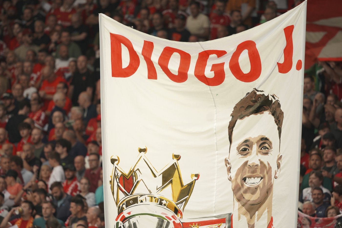Anfield full of emotion during tribute to Diogo Jota and his brother at Liverpool-Bournemouth match | iNFOnews.ca Anfield full of emotion during tribute to Diogo Jota and his brother at Liverpool-Bournemouth match | iNFOnews.ca