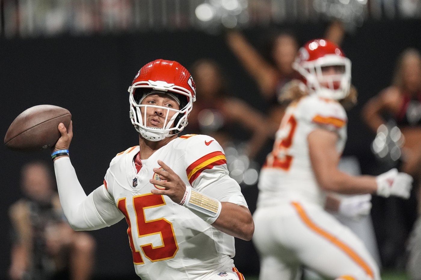 Mahomes and Chiefs could be in for another close finish when they visit Chargers on Sunday | iNFOnews.ca Mahomes and Chiefs could be in for another close finish when they visit Chargers on Sunday | iNFOnews.ca