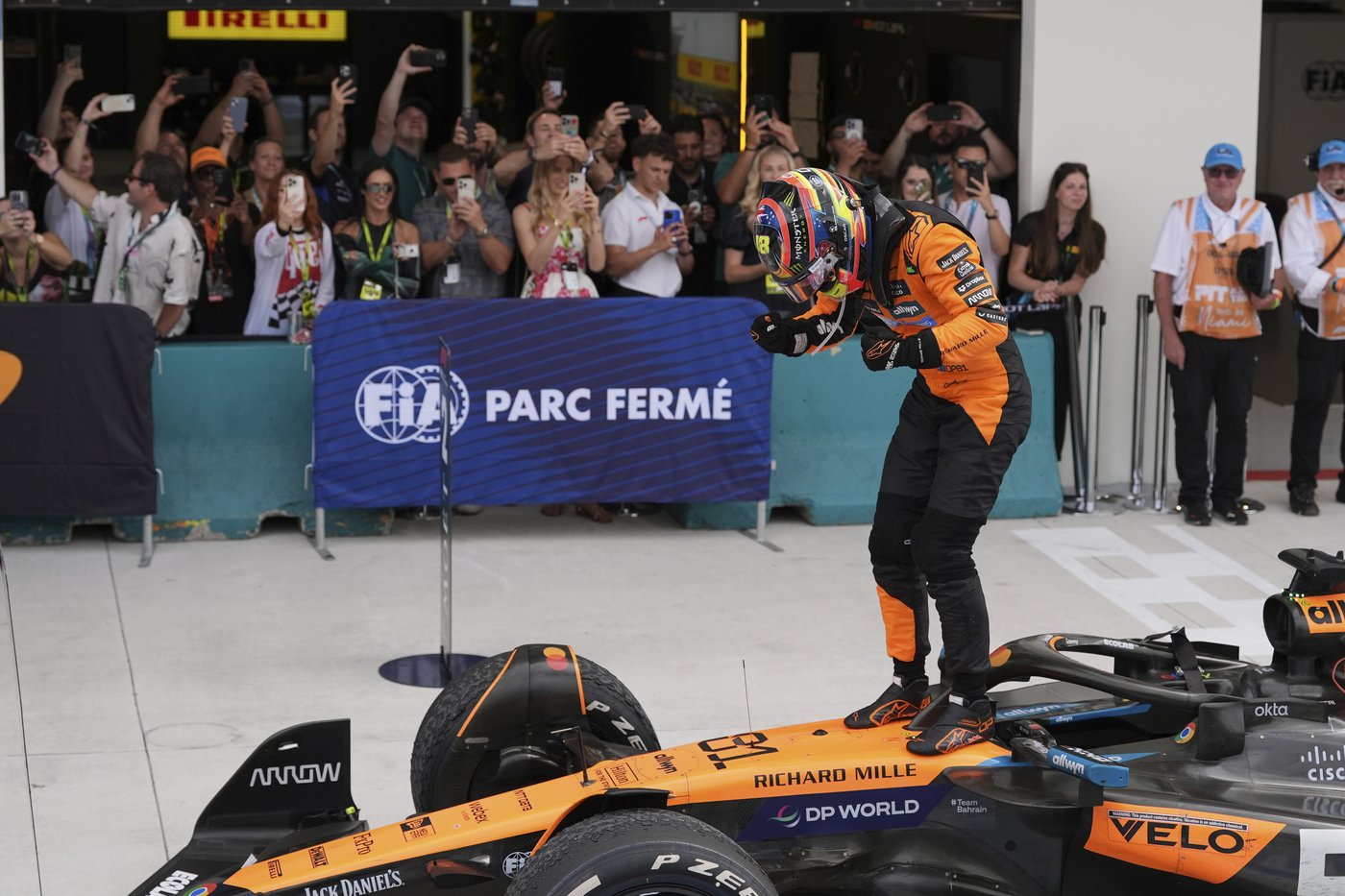 Oscar Piastri wins at Miami for 3rd straight F1 victory, 4th win of season for championship leader | iNFOnews.ca
