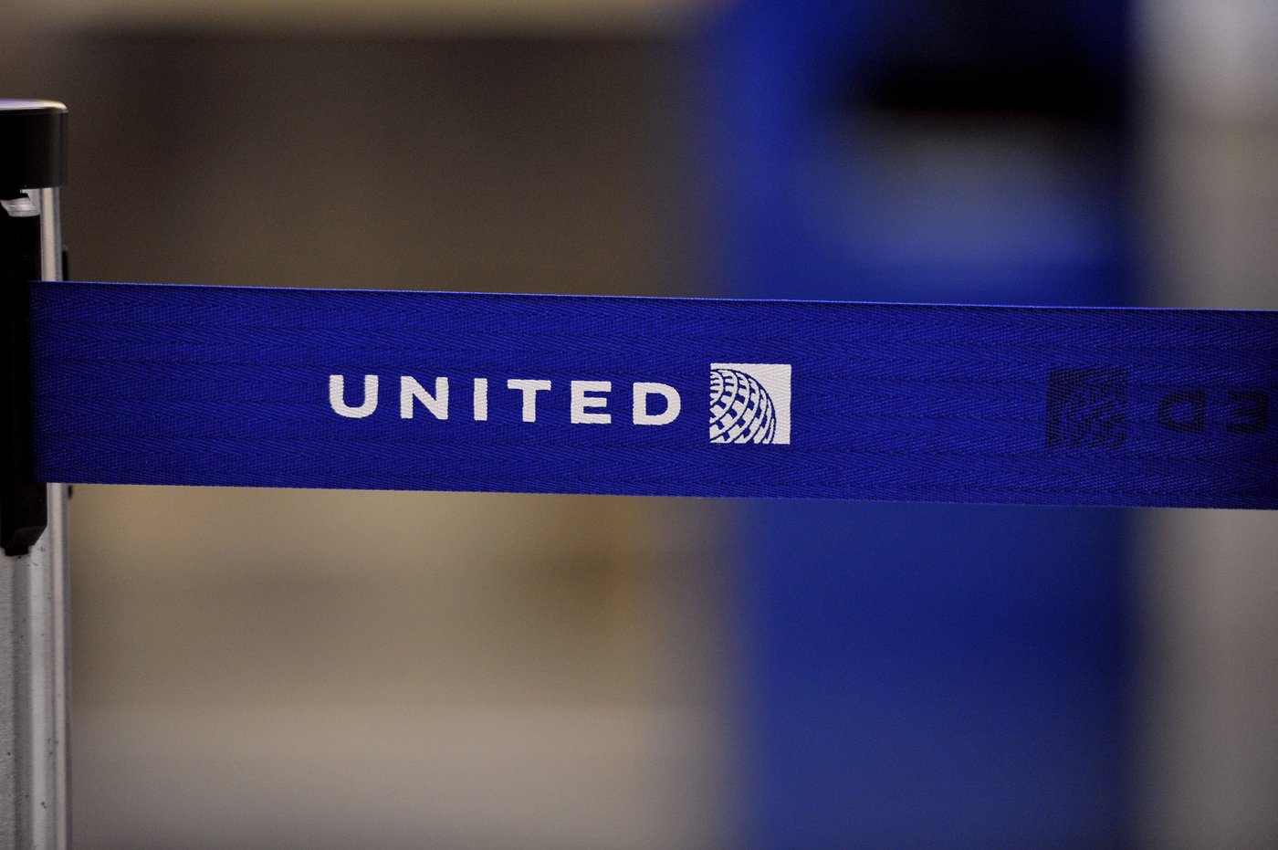 Dead body found in wheel well of United plane from Chicago to Maui | iNFOnews.ca Dead body found in wheel well of United plane from Chicago to Maui | iNFOnews.ca
