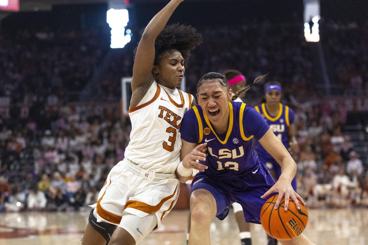 Booker and No. 3 Texas rally from poor shooting start to beat No. 5 LSU 65-58 | iNFOnews.ca Booker and No. 3 Texas rally from poor shooting start to beat No. 5 LSU 65-58 | iNFOnews.ca