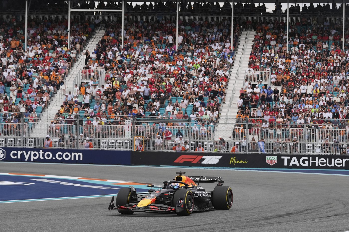 Oscar Piastri wins at Miami for 3rd straight F1 victory, 4th win of season for championship leader | iNFOnews.ca