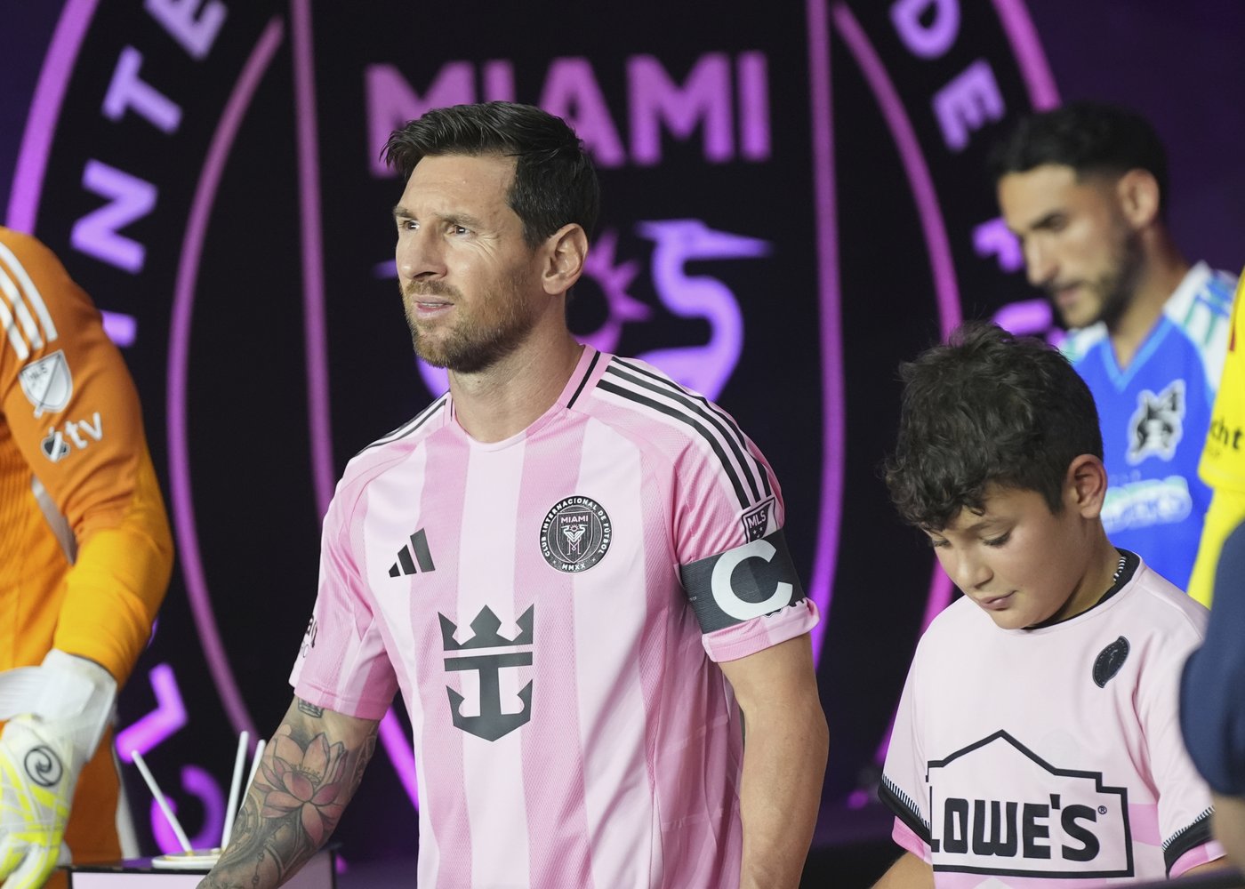 Lionel Messi and Inter Miami near deal to extend contract through at least 2026, AP source says | iNFOnews.ca Lionel Messi and Inter Miami near deal to extend contract through at least 2026, AP source says | iNFOnews.ca