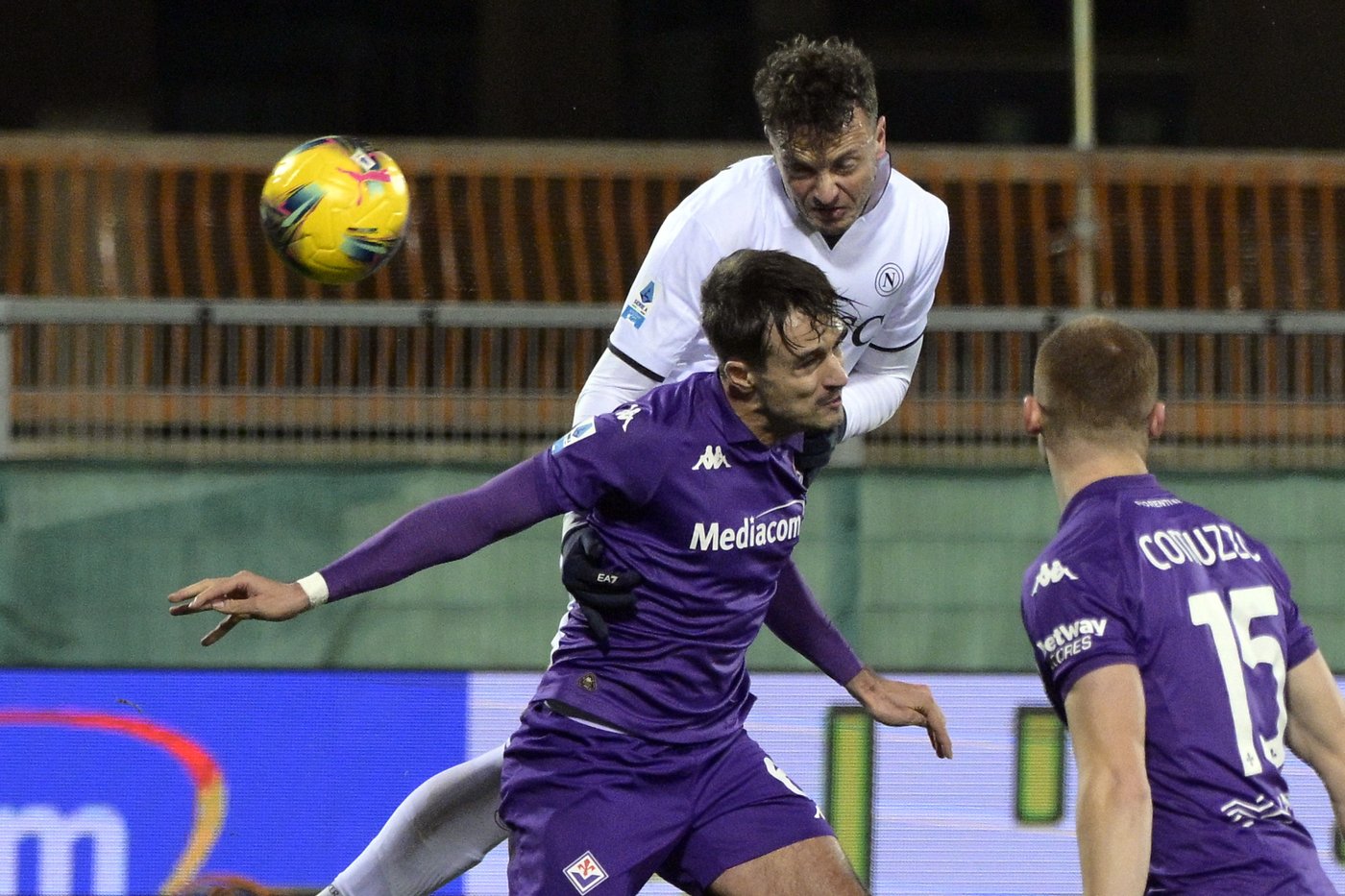Napoli moves 3 points clear atop Serie A after win at Fiorentina | iNFOnews.ca Napoli moves 3 points clear atop Serie A after win at Fiorentina | iNFOnews.ca