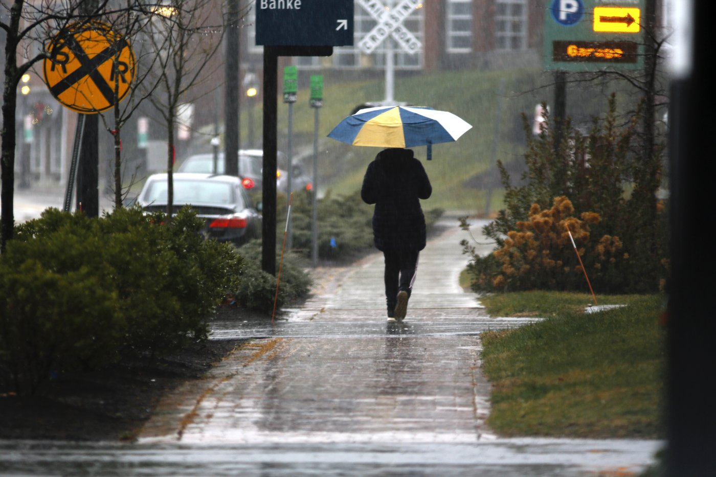 East Coast storm makes a mess at ski resorts as strong winds cause power outages | iNFOnews.ca East Coast storm makes a mess at ski resorts as strong winds cause power outages | iNFOnews.ca