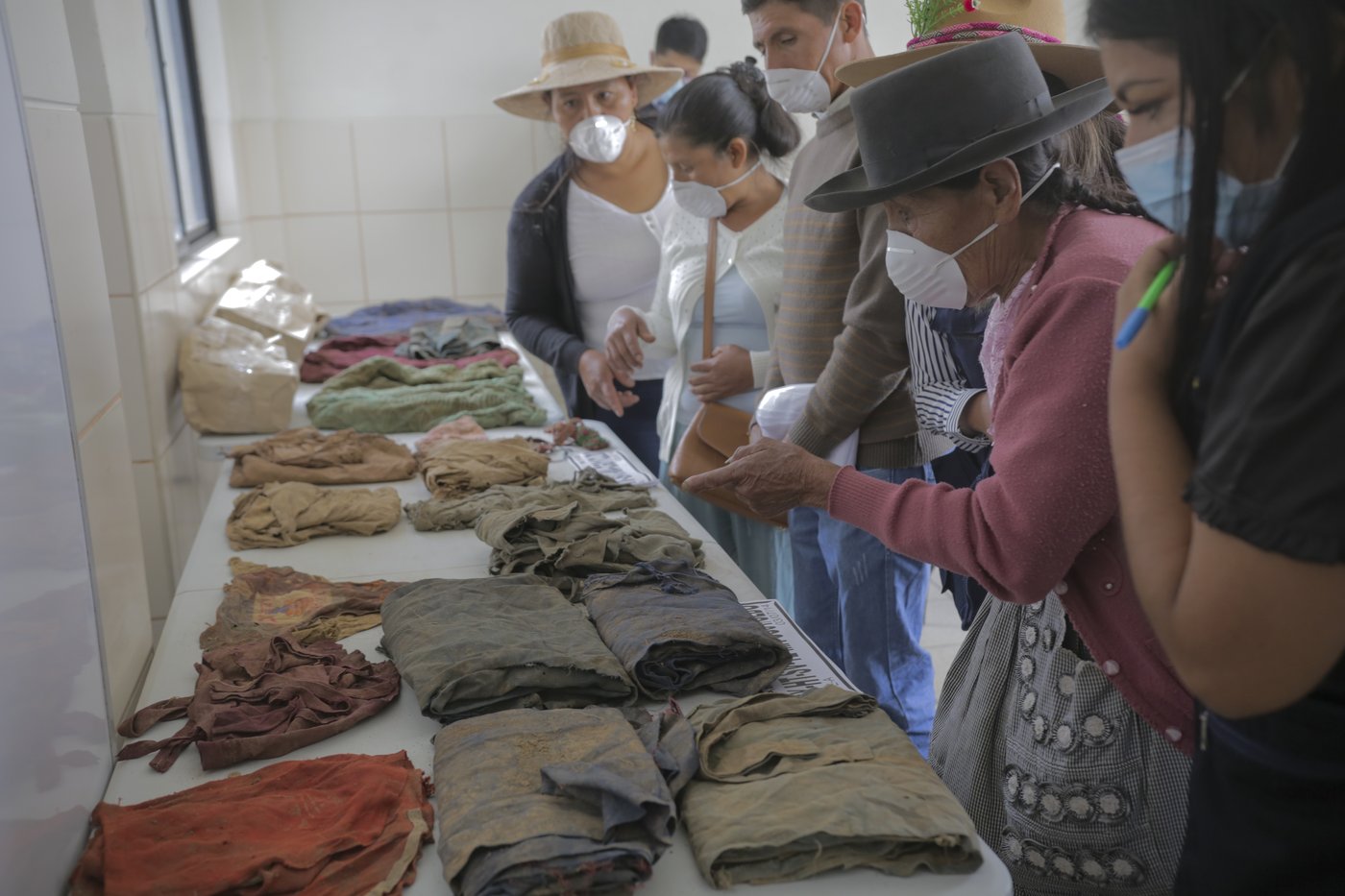 Peru's disappeared: Dozens look for relatives lost to violence. A woman who knows their sorrow helps | iNFOnews.ca Peru's disappeared: Dozens look for relatives lost to violence. A woman who knows their sorrow helps | iNFOnews.ca