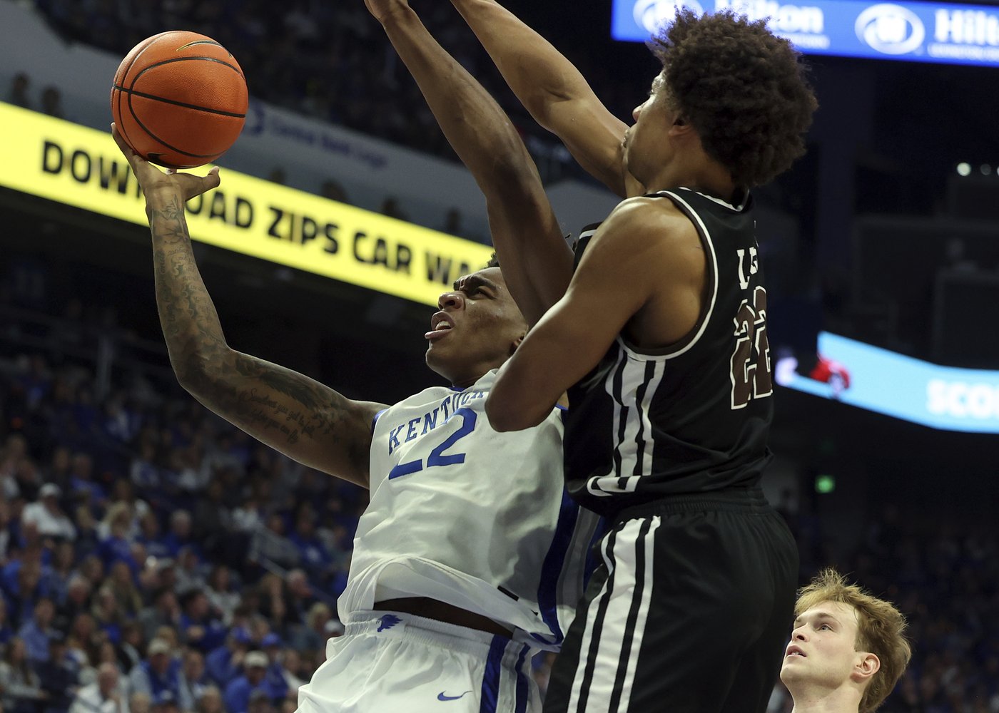 Andrew Carr scores 14, Otega Oweh adds 13 as No. 10 Kentucky handles Brown 88-54 | iNFOnews.ca Andrew Carr scores 14, Otega Oweh adds 13 as No. 10 Kentucky handles Brown 88-54 | iNFOnews.ca