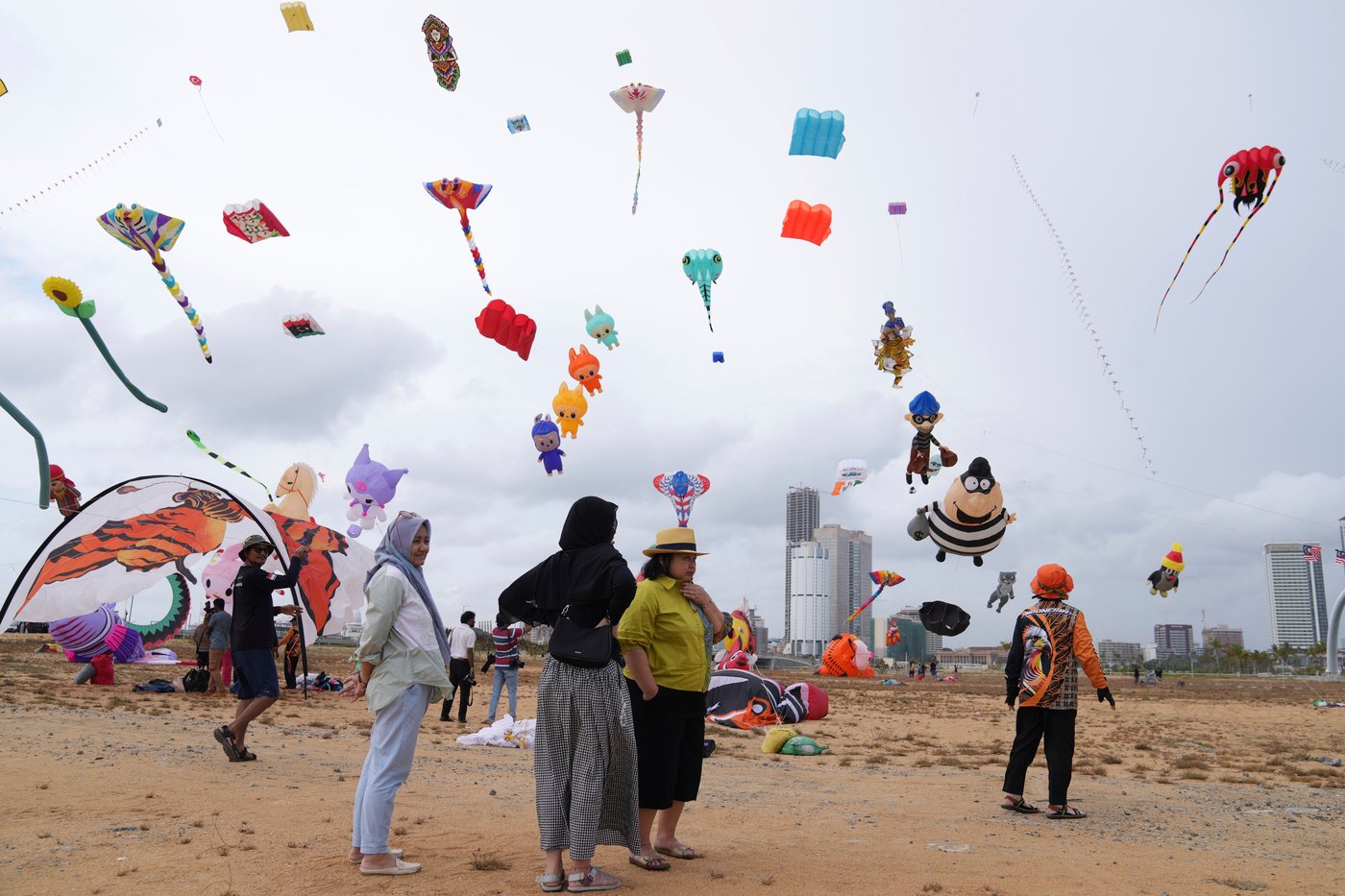 Photos of an international kite festival in Sri Lanka | iNFOnews.ca