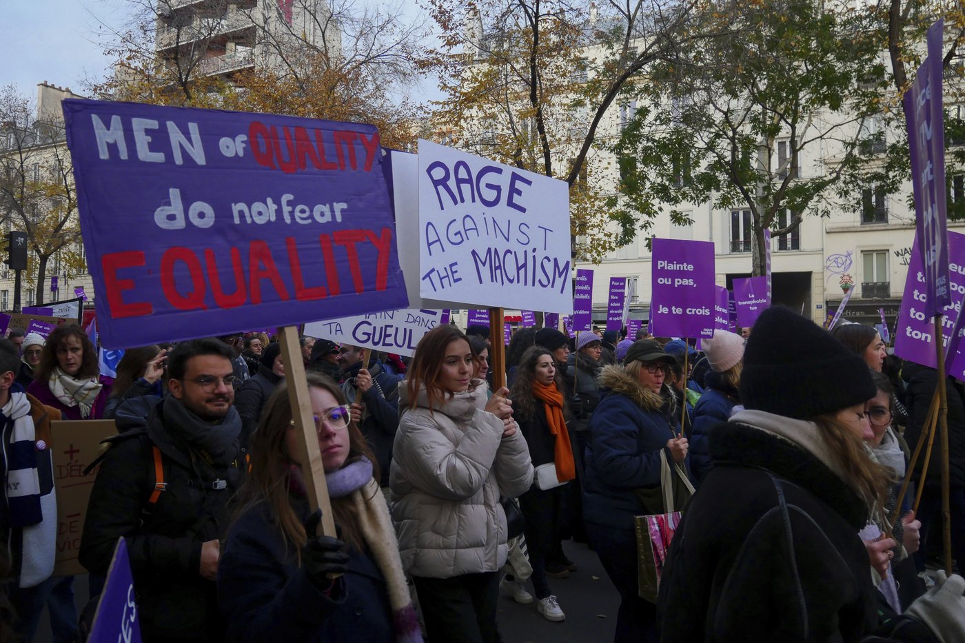Thousands protest against femicides and sexual and sexist violence in France | iNFOnews.ca Thousands protest against femicides and sexual and sexist violence in France | iNFOnews.ca