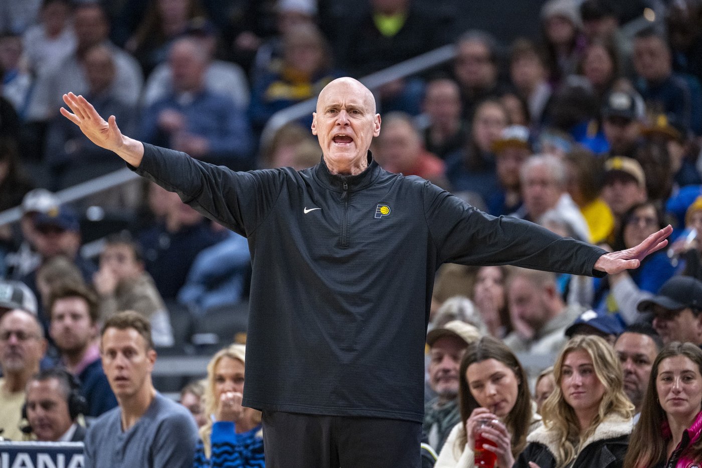 Spurs, Pacers having a little extra fun with the Paris traffic | iNFOnews.ca