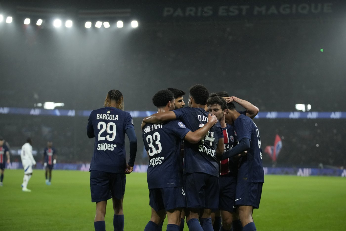 Barcola scores and assists as PSG returns to the top of the French league | iNFOnews.ca