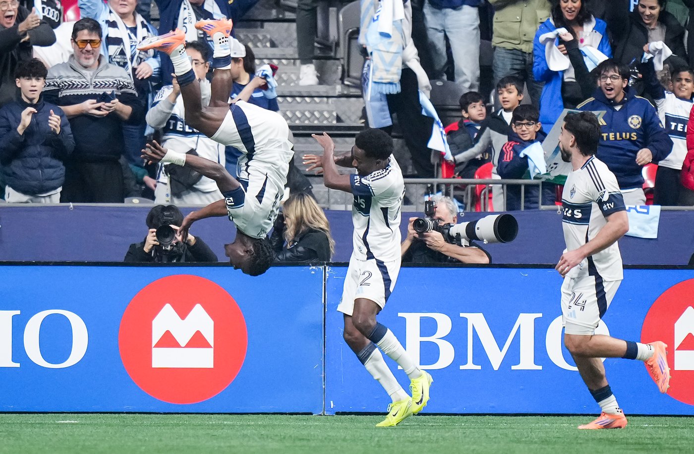 Vancouver Whitecaps rally, beat LAFC in penalties to win conference semifinal | iNFOnews.ca