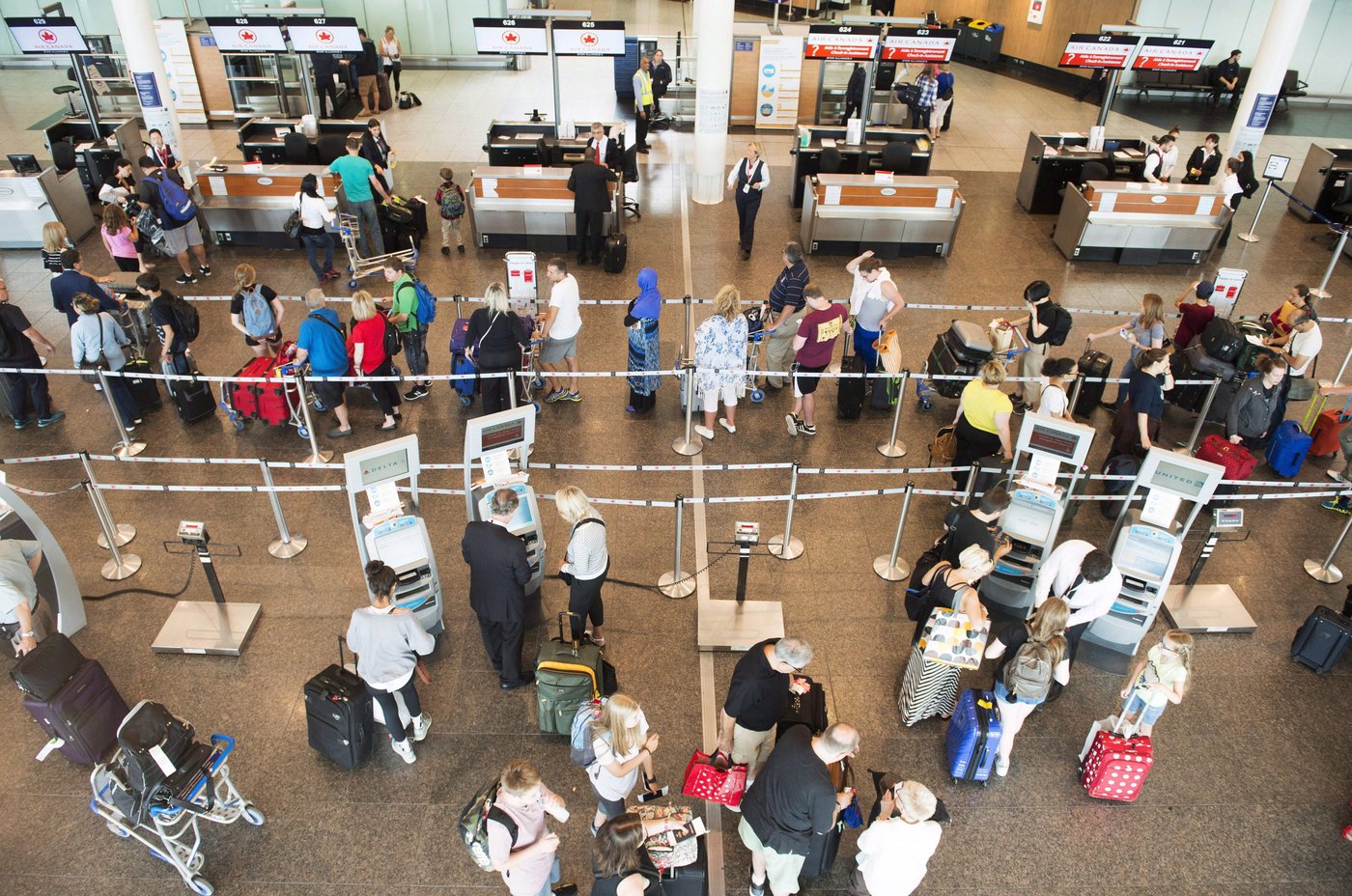 Montrealer ordered to pay $35,000 fine for not declaring luxury watch at border | iNFOnews.ca