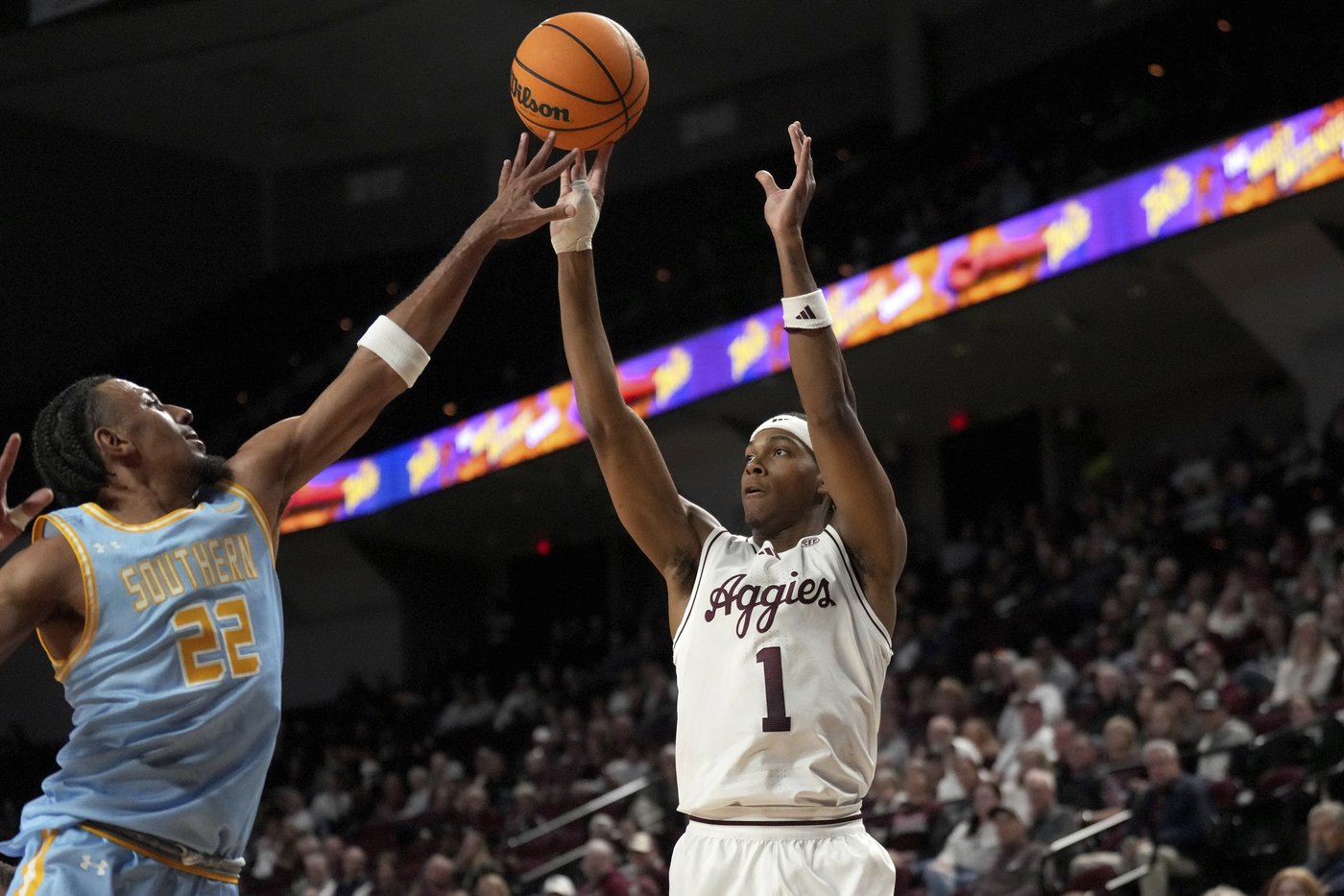 No. 23 Texas A&M overcomes 16-point deficit with big 2nd half in 71-54 win over Southern | iNFOnews.ca