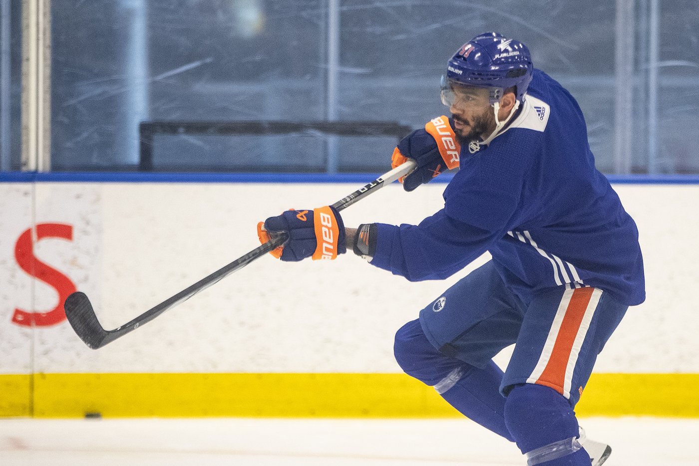 Edmonton Oilers forward Evander Kane undergoes successful knee surgery | iNFOnews.ca Edmonton Oilers forward Evander Kane undergoes successful knee surgery | iNFOnews.ca